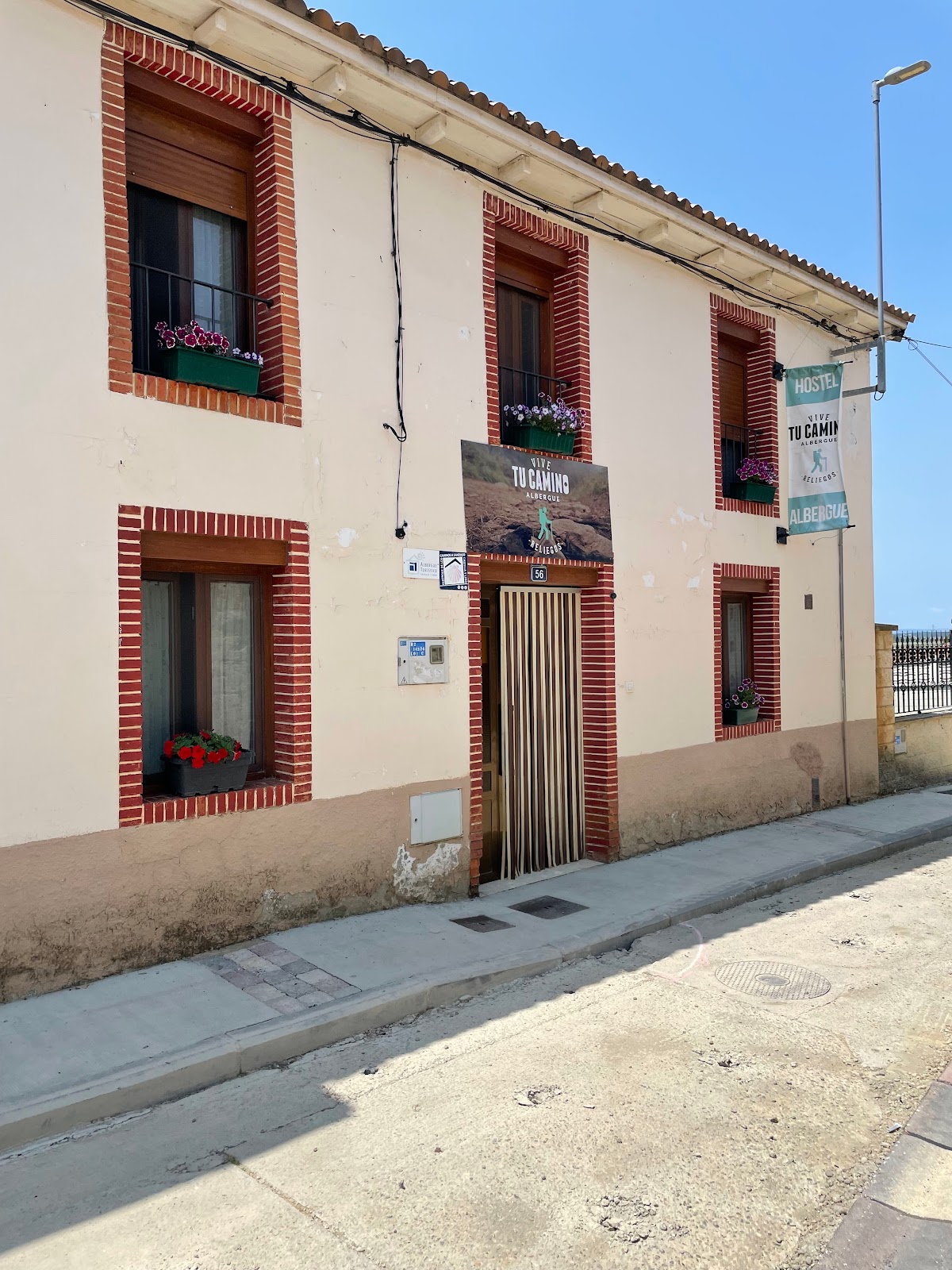 Albergue Vive tu Camino photo 4, albergue accommodation in Reliegos on the Camino Frances