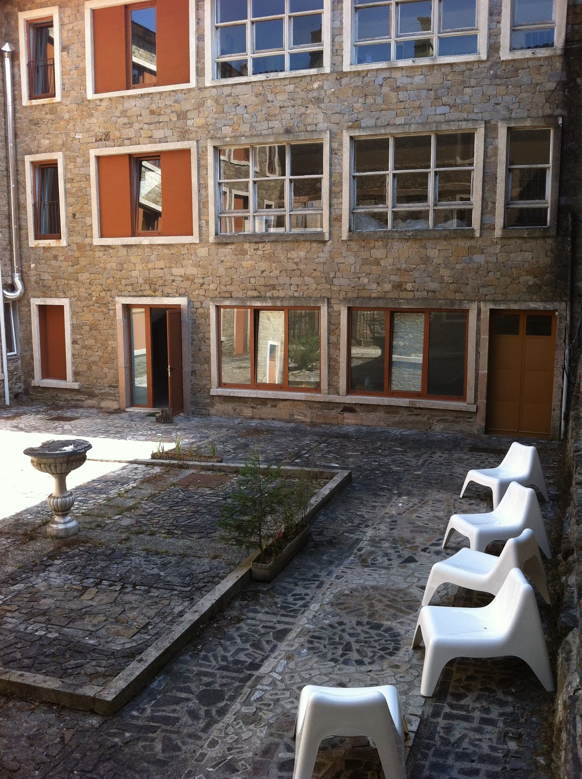 Albergue Monasterio de La Magdalena photo 3, albergue accommodation in Sarria on the Camino Frances