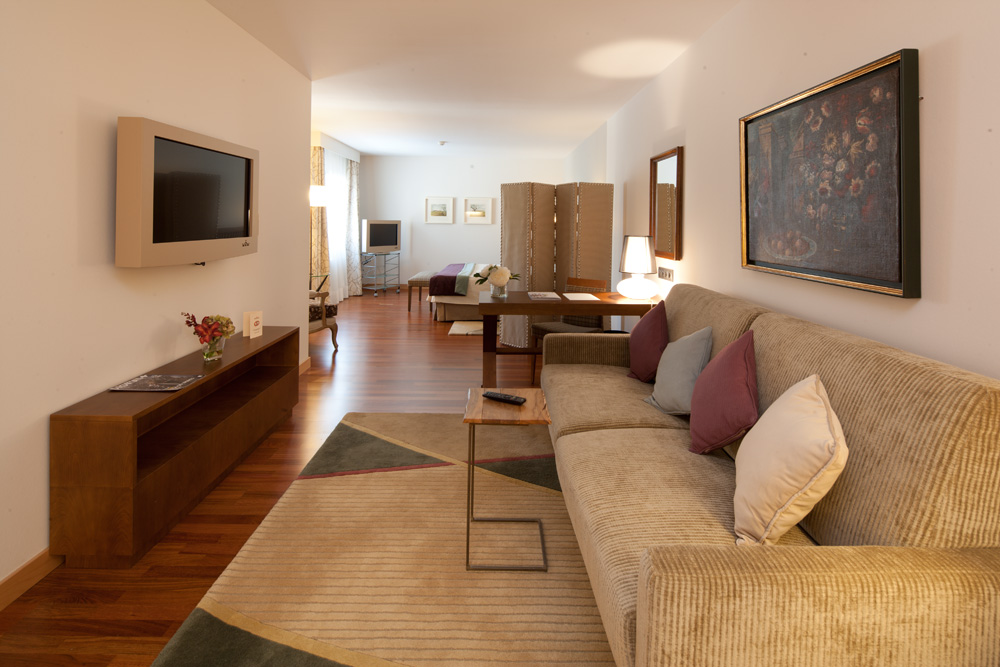 Parador de Villafranca del Bierzo photo 16, hotel accommodation in Villafranca del Bierzo on the Camino Frances