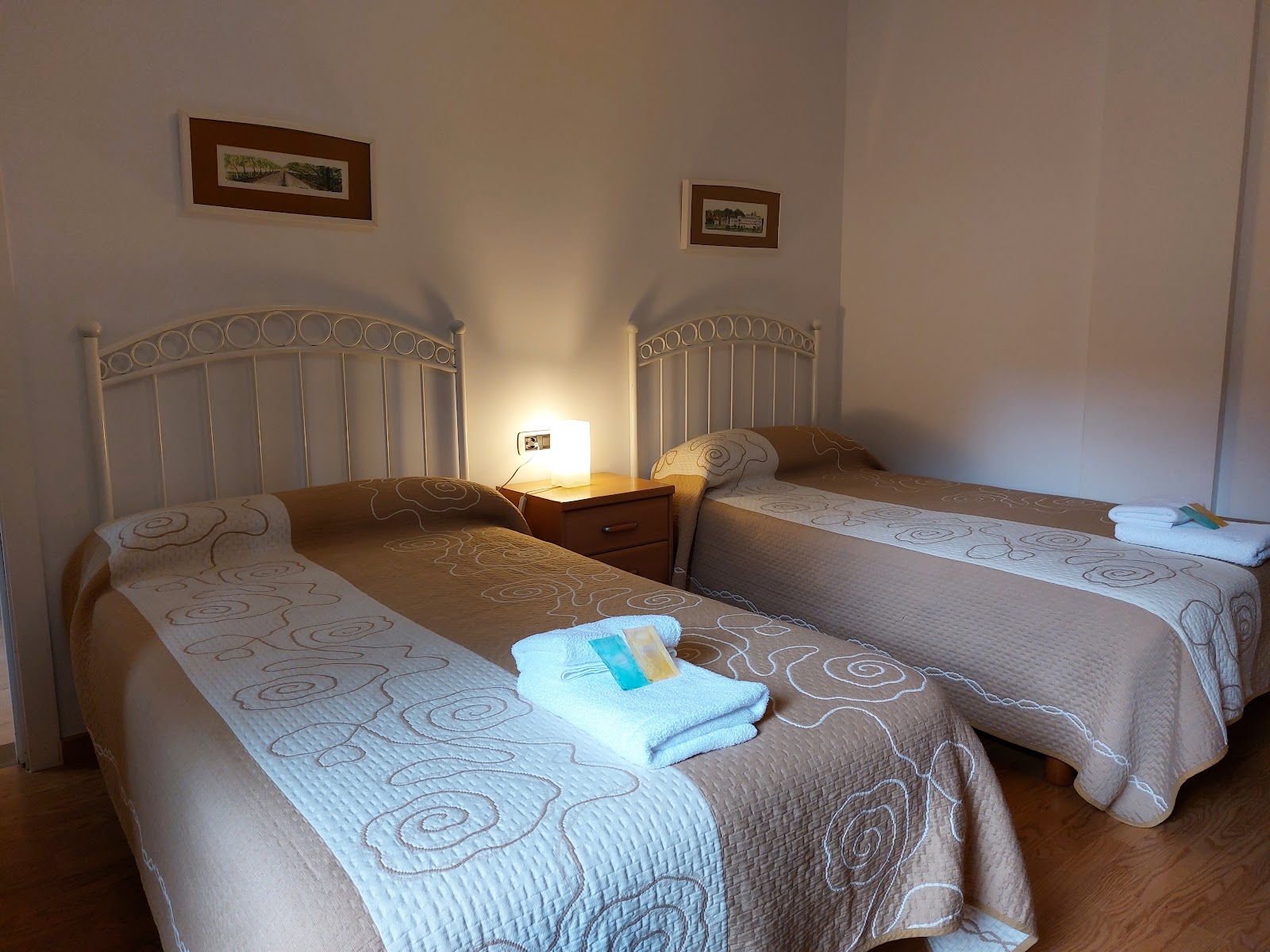 Hospedería Externa del Monasterio photo 6, albergue accommodation in Samos on the Camino Frances