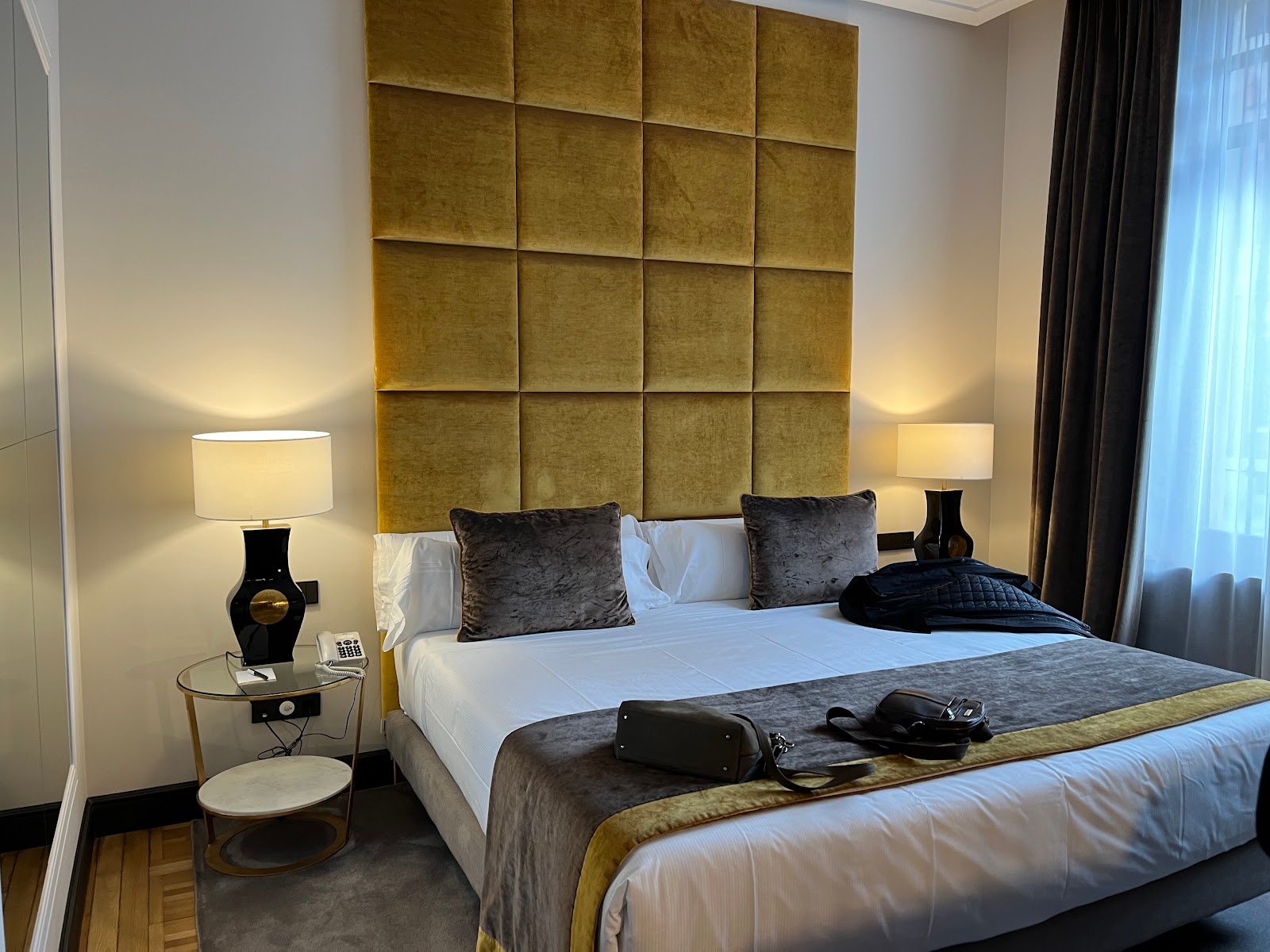 Hotel Palacete Colonial photo 2, hotel accommodation in León on the Camino Frances