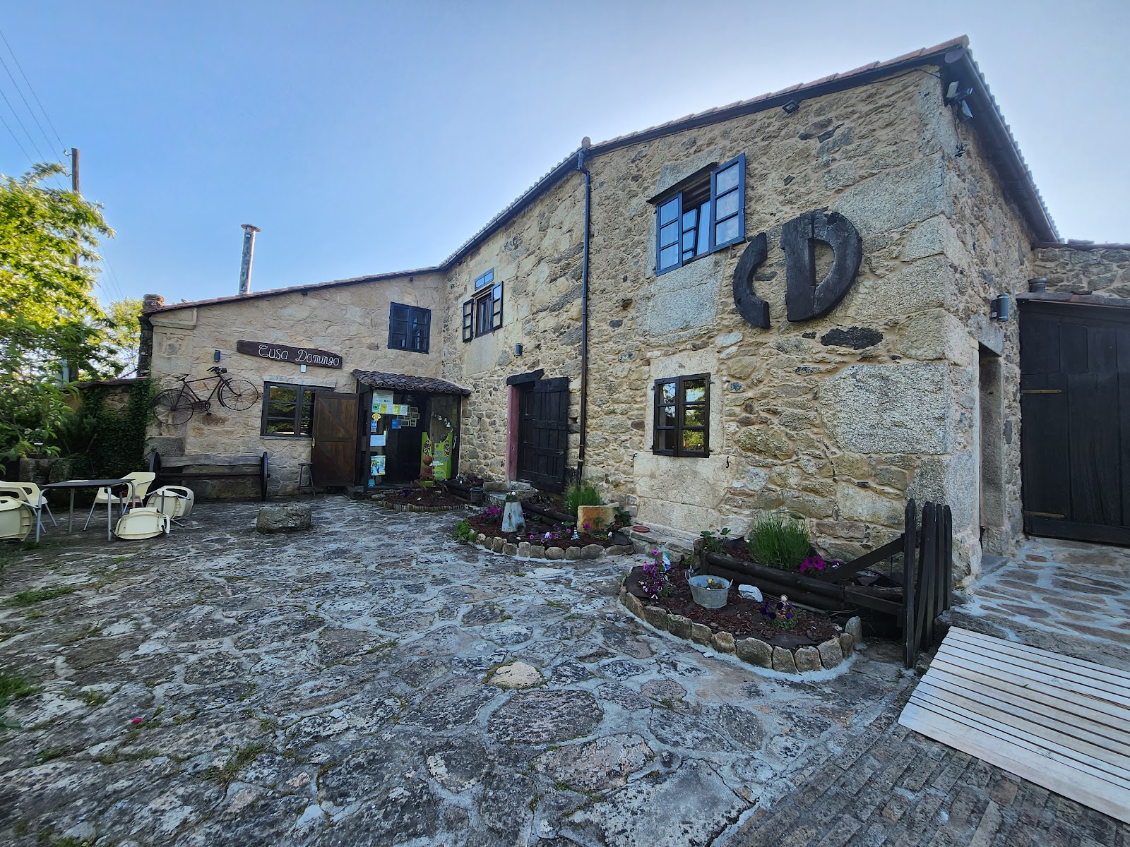 Albergue Casa Domingo photo 3, albergue accommodation in Pontecampaña on the Camino Frances