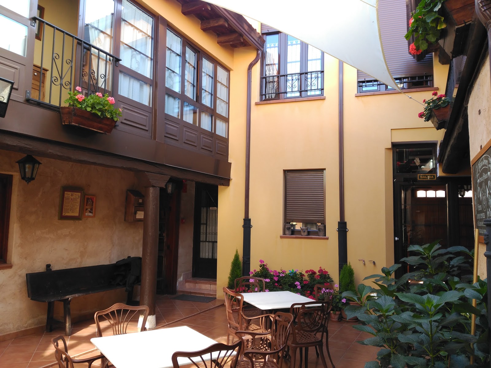 B&B El Caminero photo 5, pension accommodation in Hospital de Orbigo on the Camino Frances