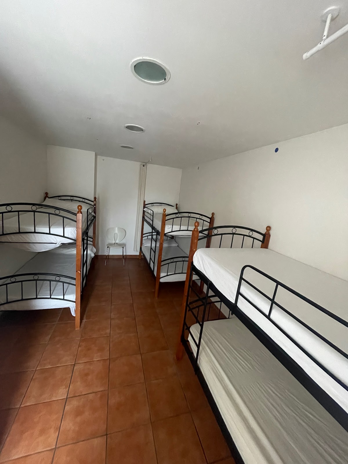 Albergue San Andrés photo 6, albergue accommodation in Zariquiegui on the Camino Frances