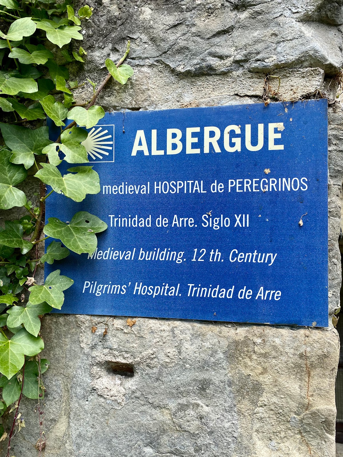 Albergue de peregrinos de la "Trinidad de Arre" photo 10, albergue accommodation in Trinidad de Arre / Villava on the Camino Frances