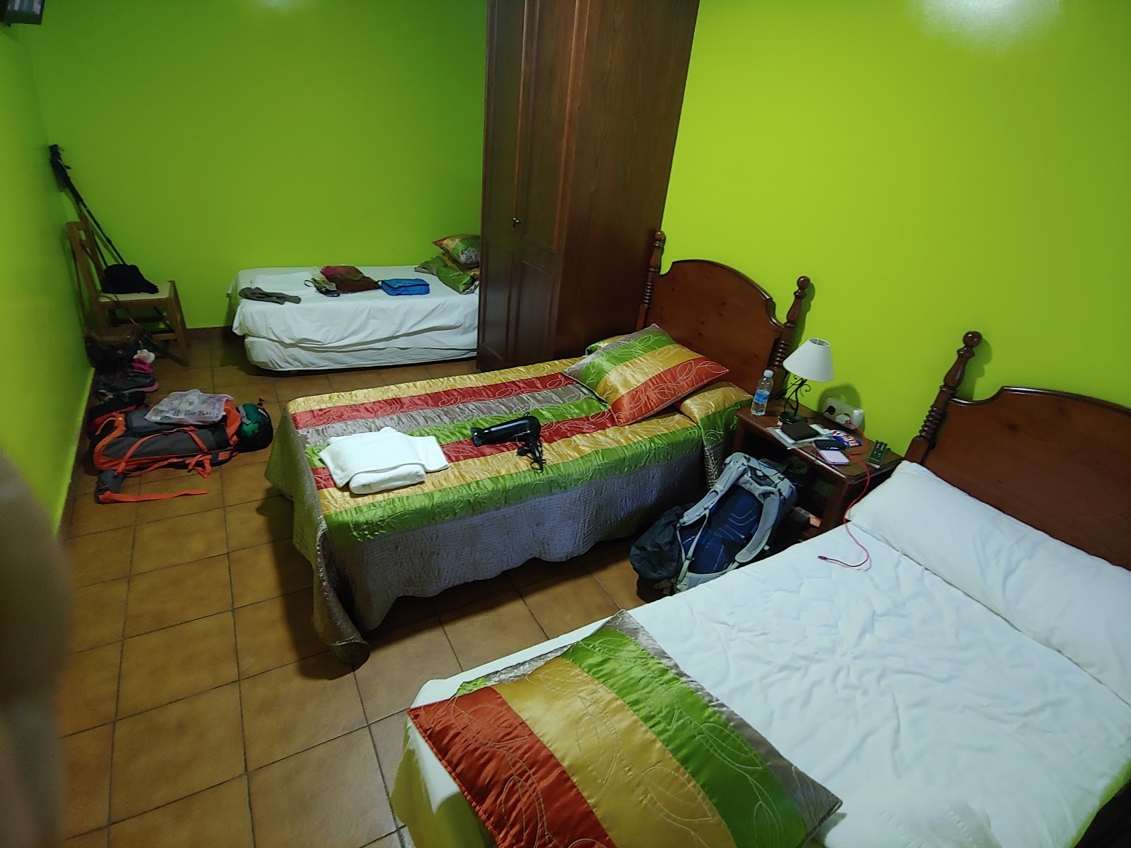 Pensión San Pedro, offering accommodation in shared or private rooms, all en-suite. photo 2, pension accommodation in Viana on the Camino Frances