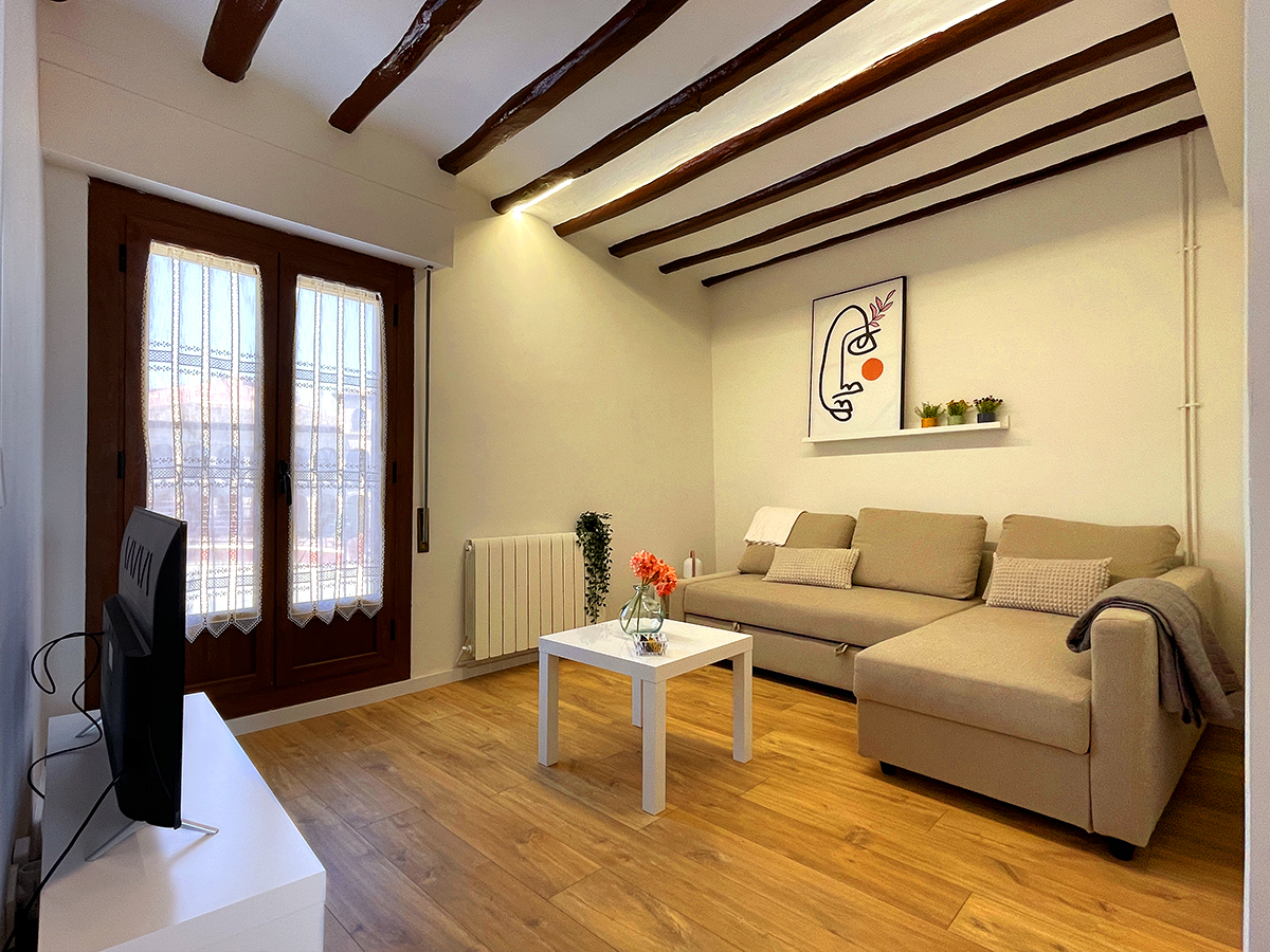 Vivienda Turística Vianeando, apartment accommodation in Viana on the Camino Frances