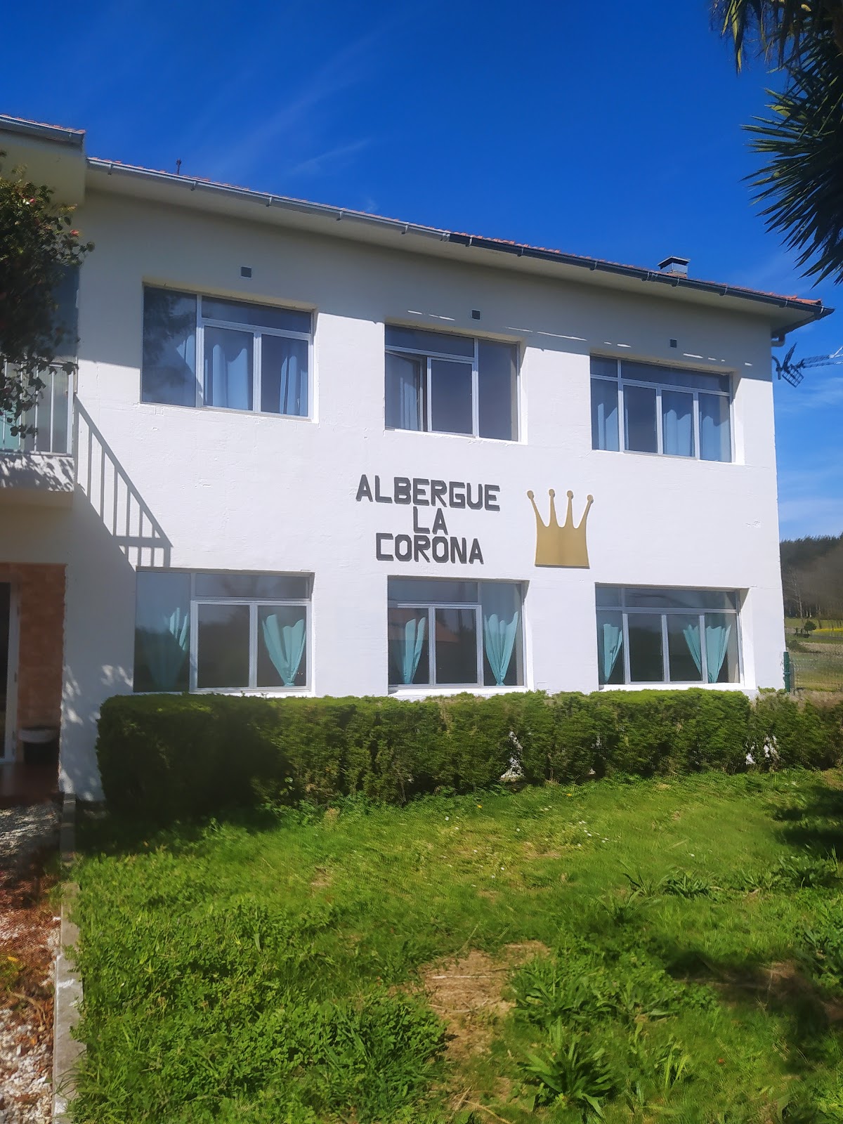 Albergue La Corona1 photo 10, albergue accommodation in A Salceda on the Camino Frances