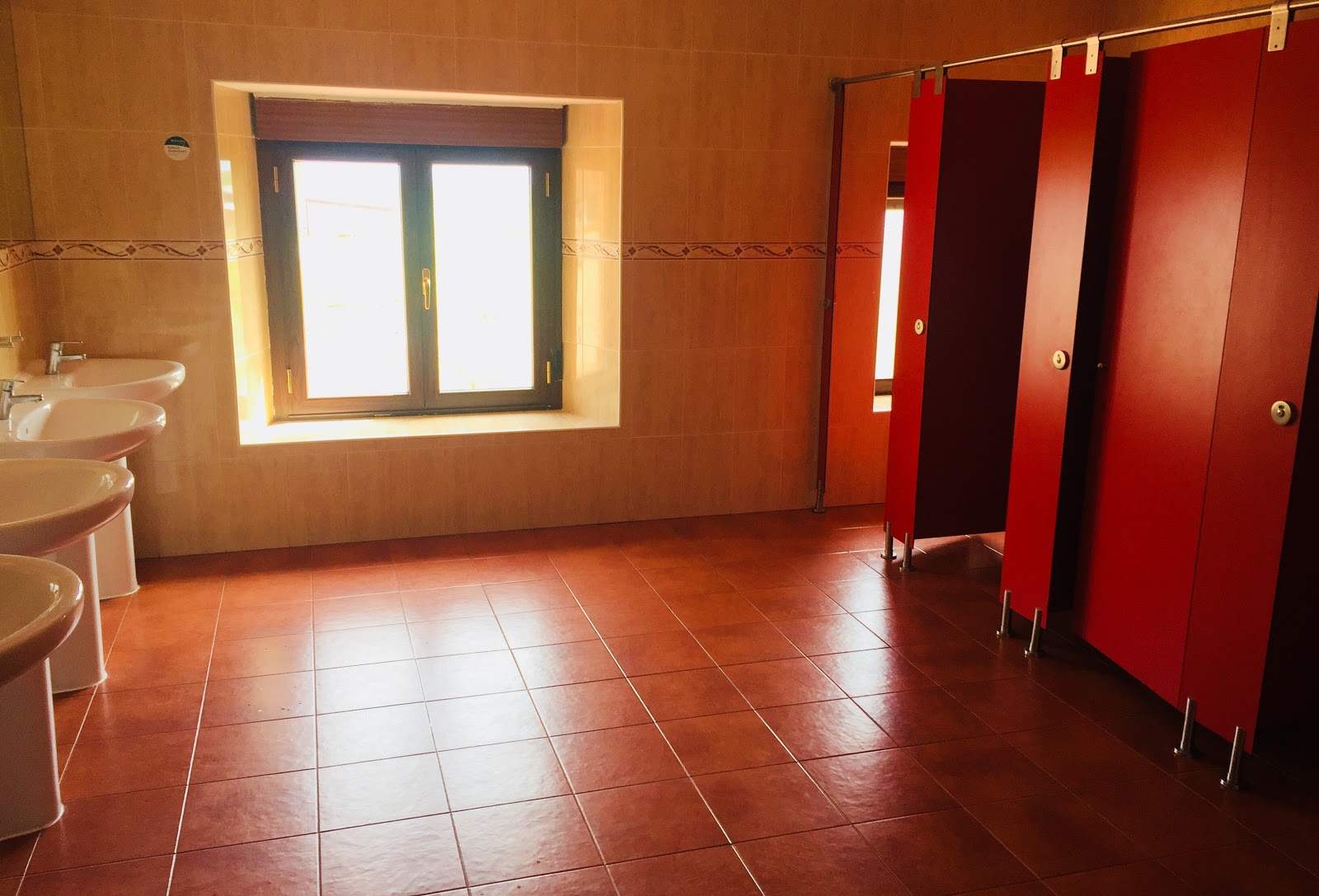 Albergue Parroquial Casa Rectoral photo 9, albergue accommodation in Bercianos del Real Camino on the Camino Frances