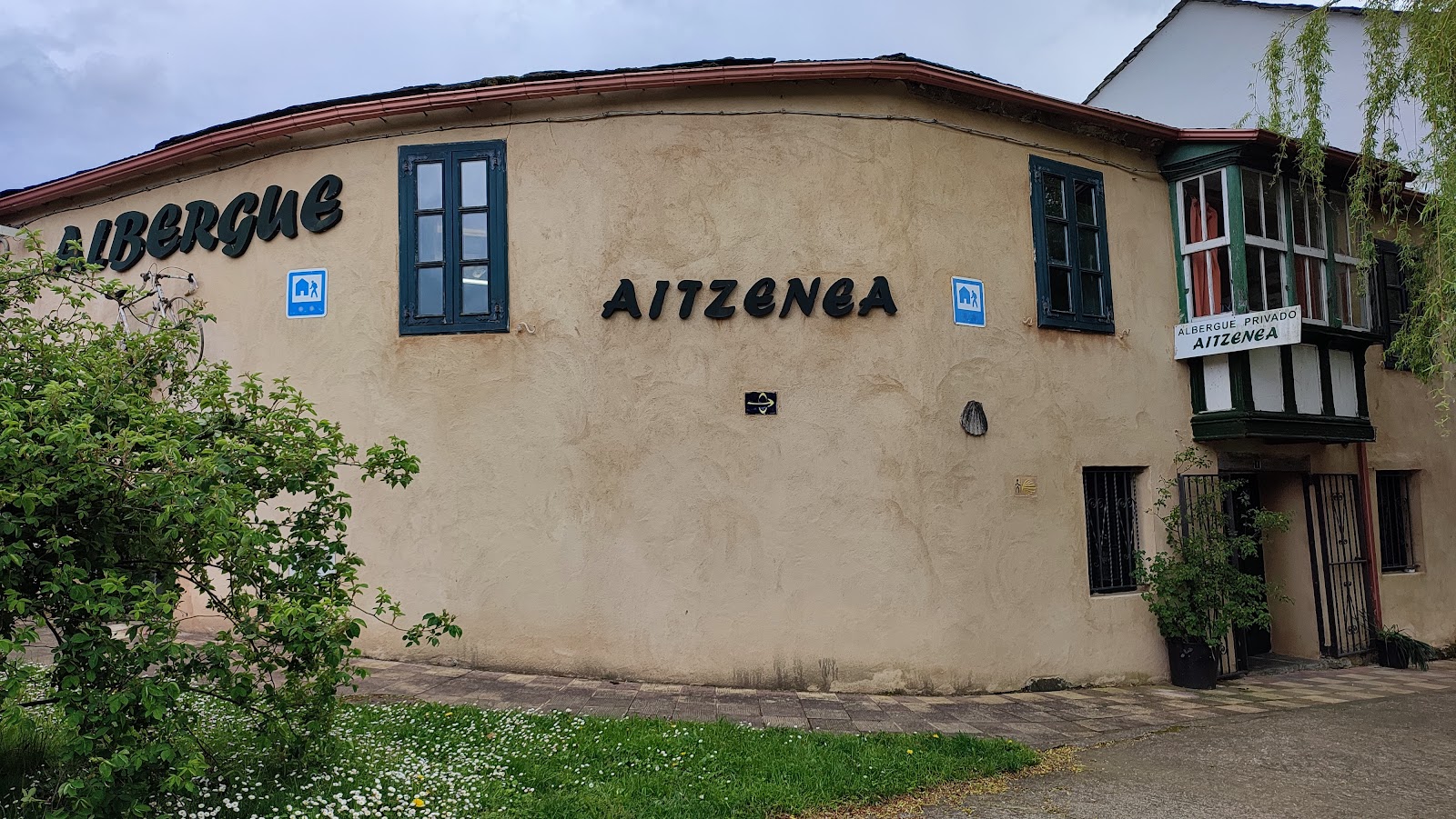 Albergue Aitzenea photo 6, albergue accommodation in Triacastela on the Camino Frances