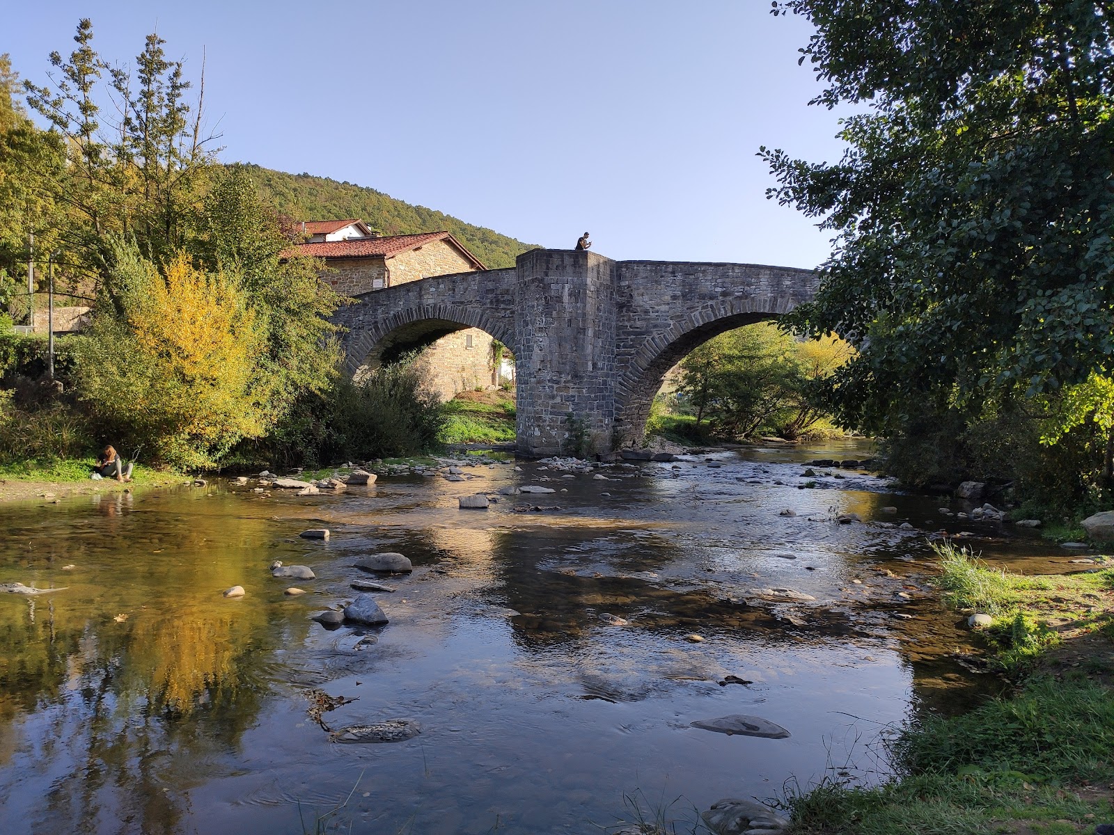 Albergue municipal de Zubiri, albergue accommodation in Zubiri on the Camino Frances