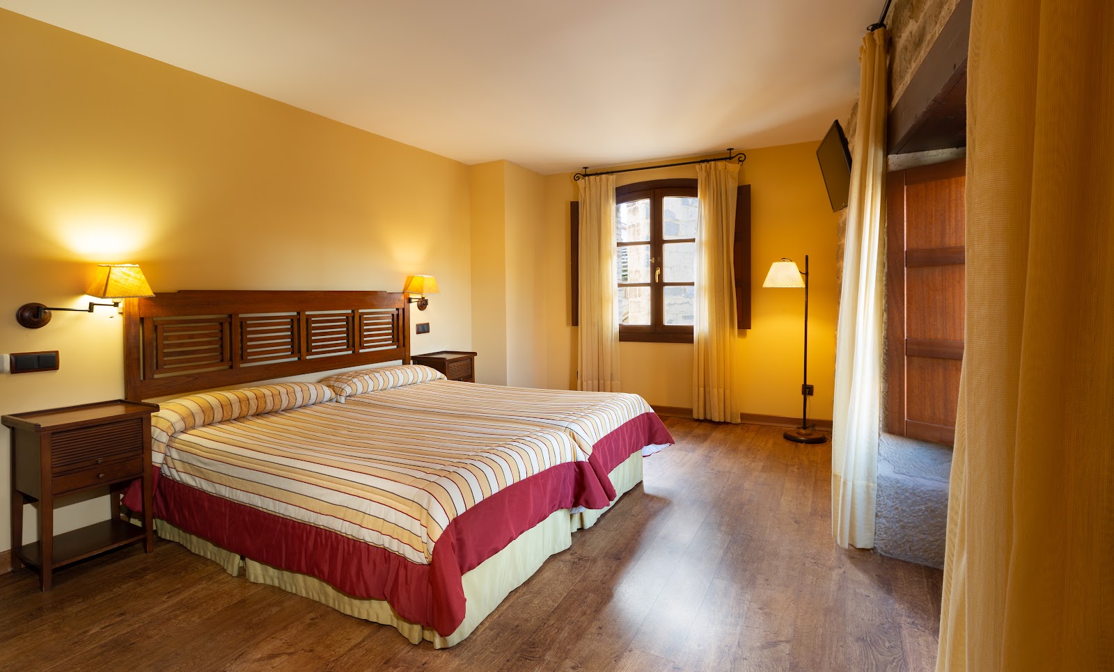 Palacio de Pujadas by Pandora Hoteles photo 7, hotel accommodation in Viana on the Camino Frances