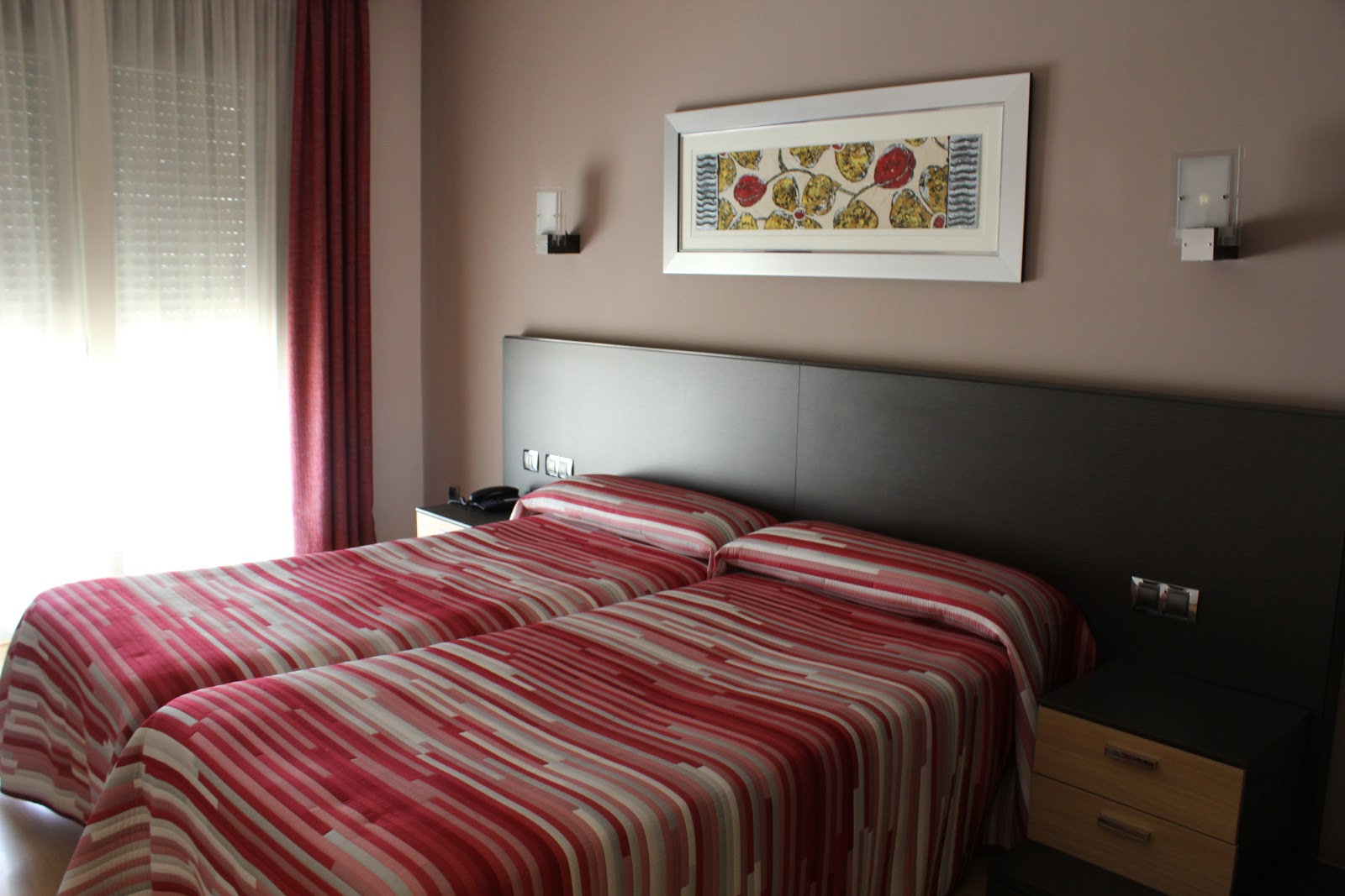 Hotel Villa de Cacabelos photo 2, hotel accommodation in Cacabelos on the Camino Frances