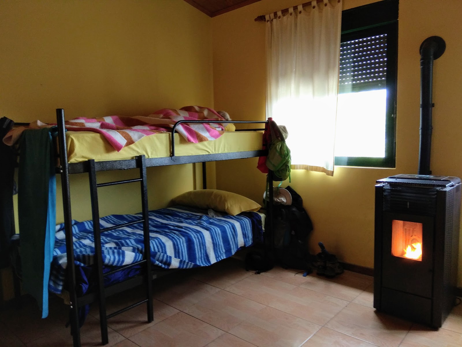 Albergue los Blasones photo 2, albergue accommodation in Sarria on the Camino Frances