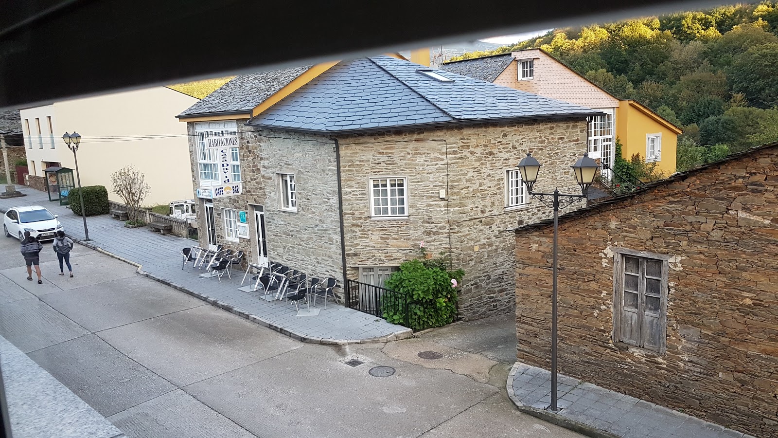 Hostal Mesón Vilasante, pension accommodation in Triacastela on the Camino Frances