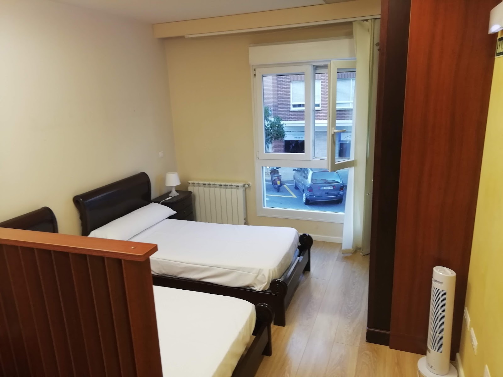 Apartamentos Villava-Pamplona photo 4, apartment accommodation in Trinidad de Arre / Villava on the Camino Frances