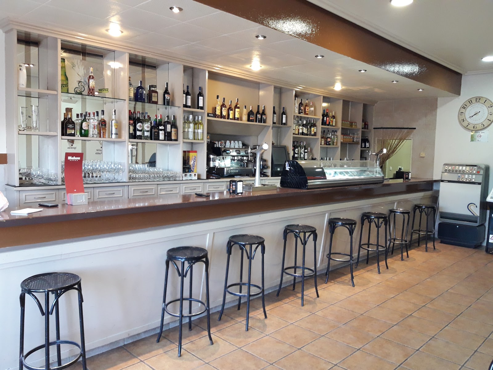 Hostal bar Ruiz photo 9, pension accommodation in Tardajos on the Camino Frances