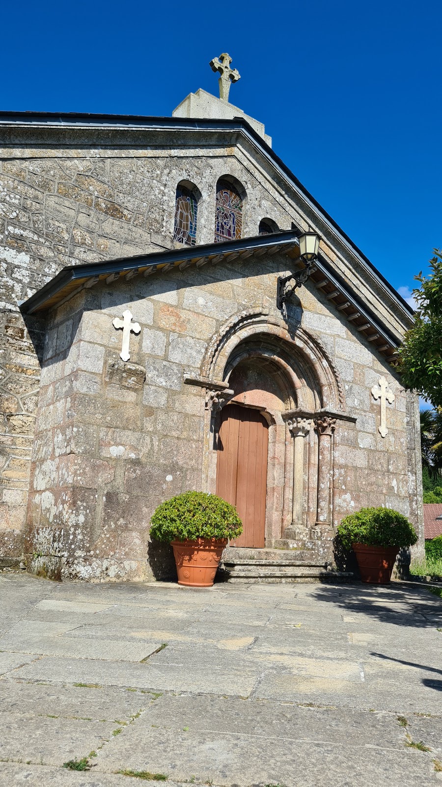 Albergue Restaurante Castro, albergue accommodation in Palas de Rei on the Camino Frances