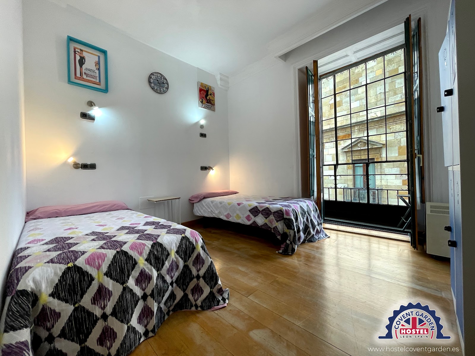 Covent Garden Hostel by gaiarooms photo 2, albergue accommodation in León on the Camino Frances