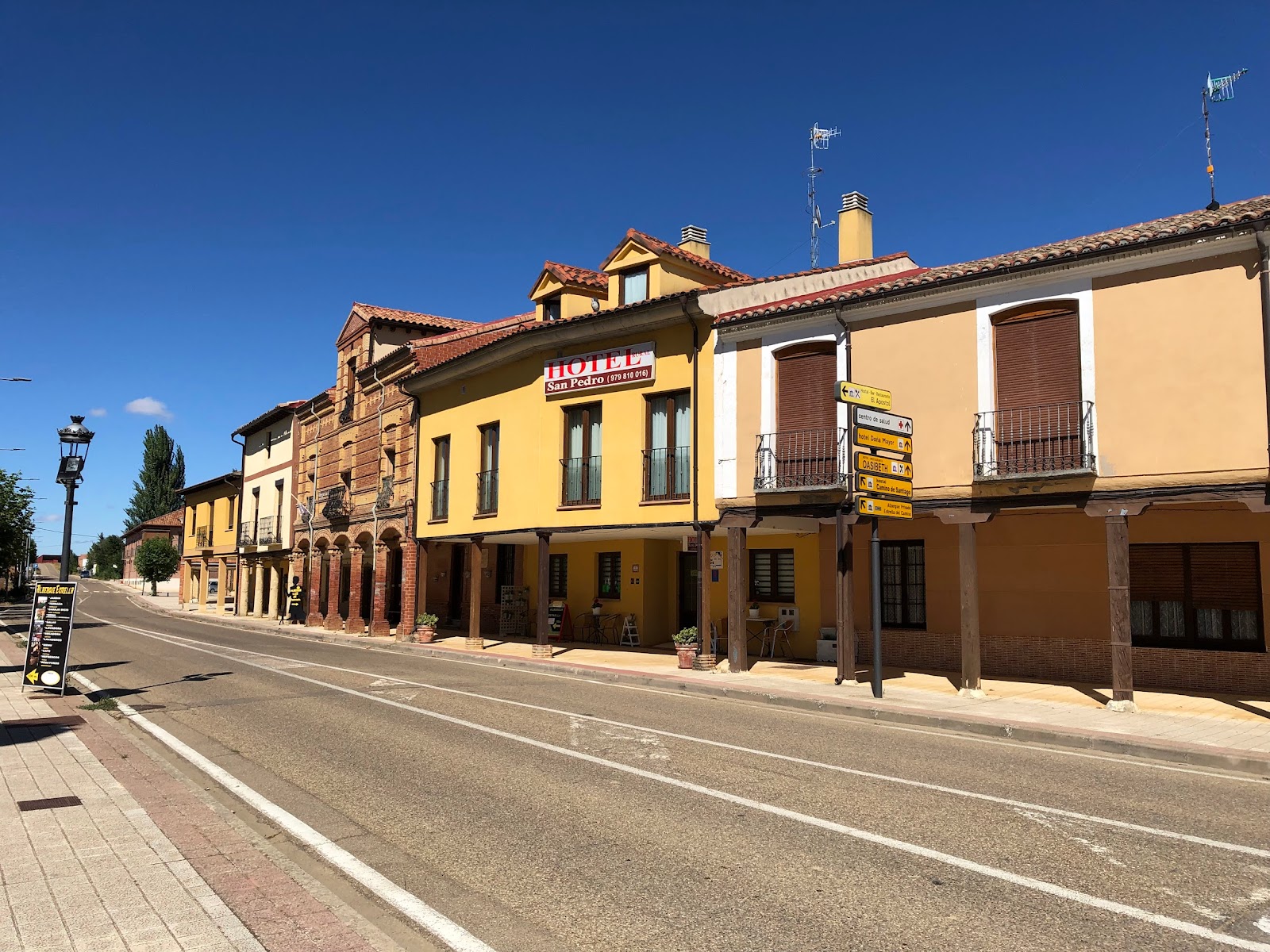 Hostal San Pedro photo 4, pension accommodation in Frómista on the Camino Frances