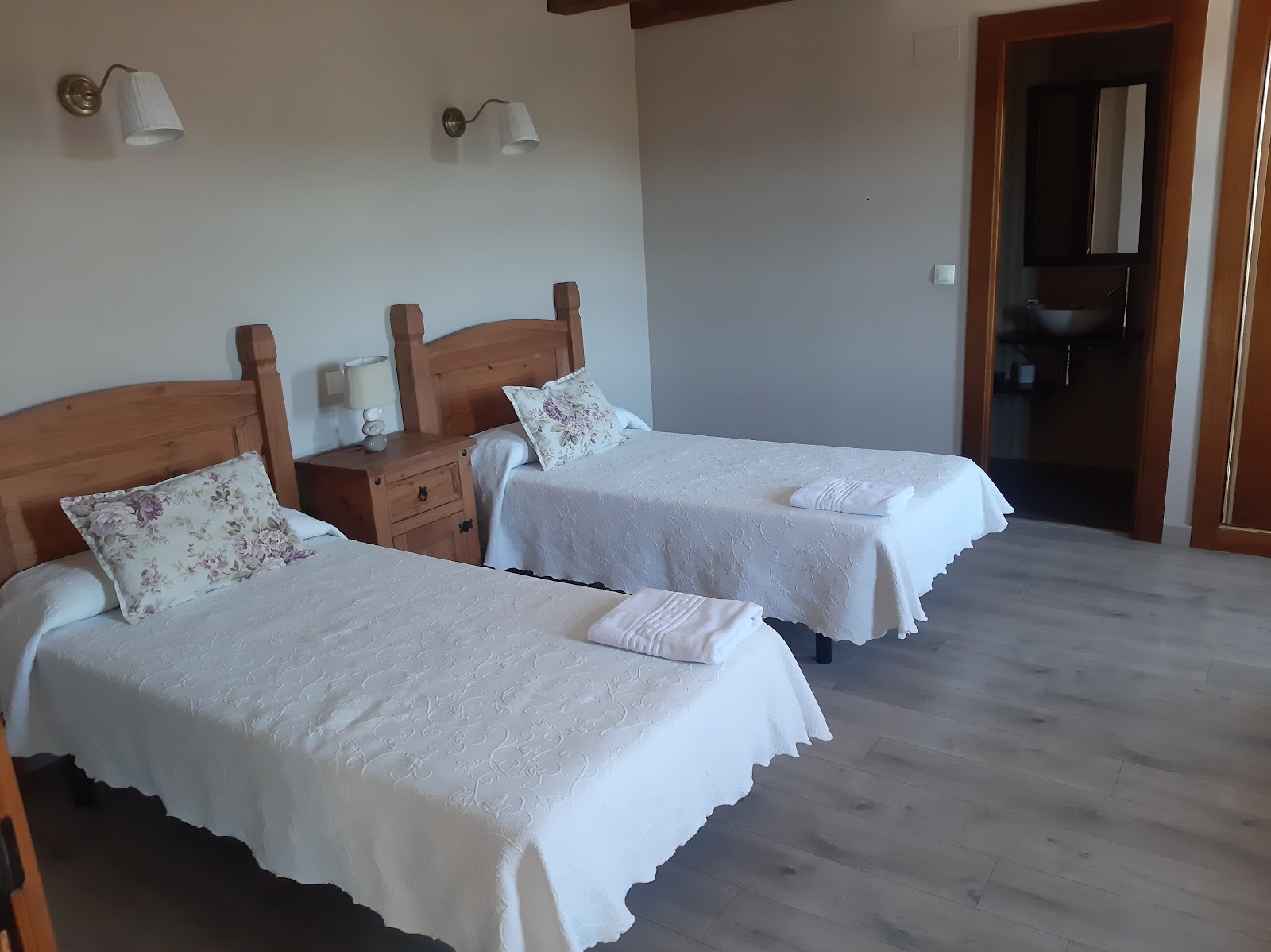 Casa Rural El Veredero photo 2, apartment accommodation in Castrojeriz on the Camino Frances