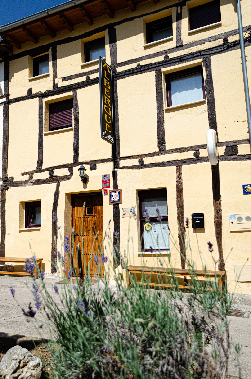 Albergue El Pajar de Agés, albergue accommodation in Agés on the Camino Frances