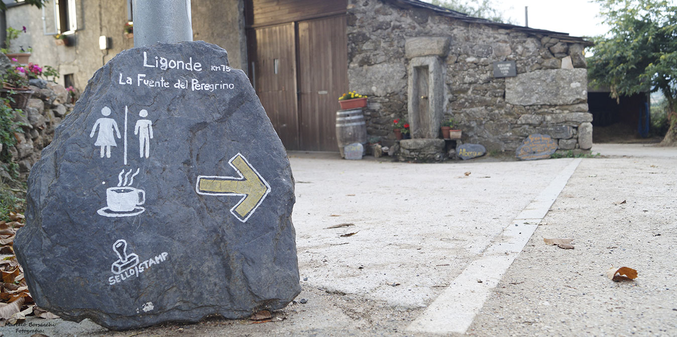 Albergue La Fuente del Peregrino, albergue accommodation in Ligonde on the Camino Frances