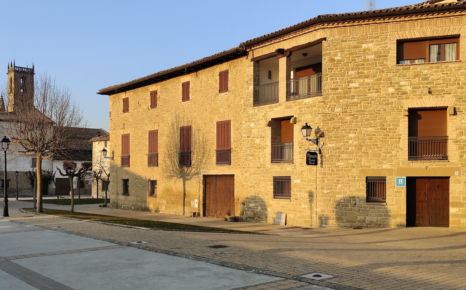 Hostal Rural Mamerto, pension accommodation in Obanos on the Camino Frances