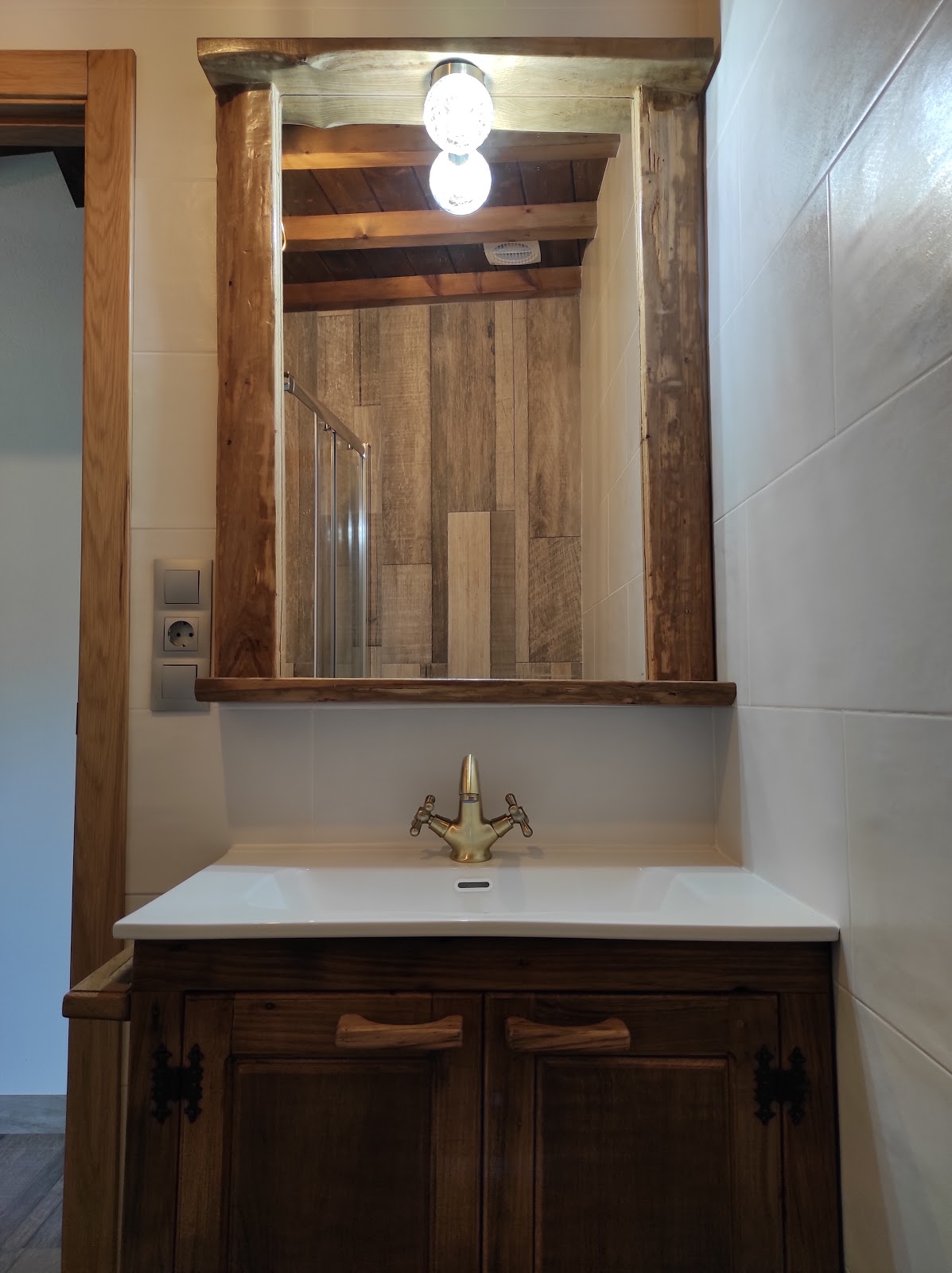 Albergue Lamas photo 7, albergue accommodation in Pradela on the Camino Frances