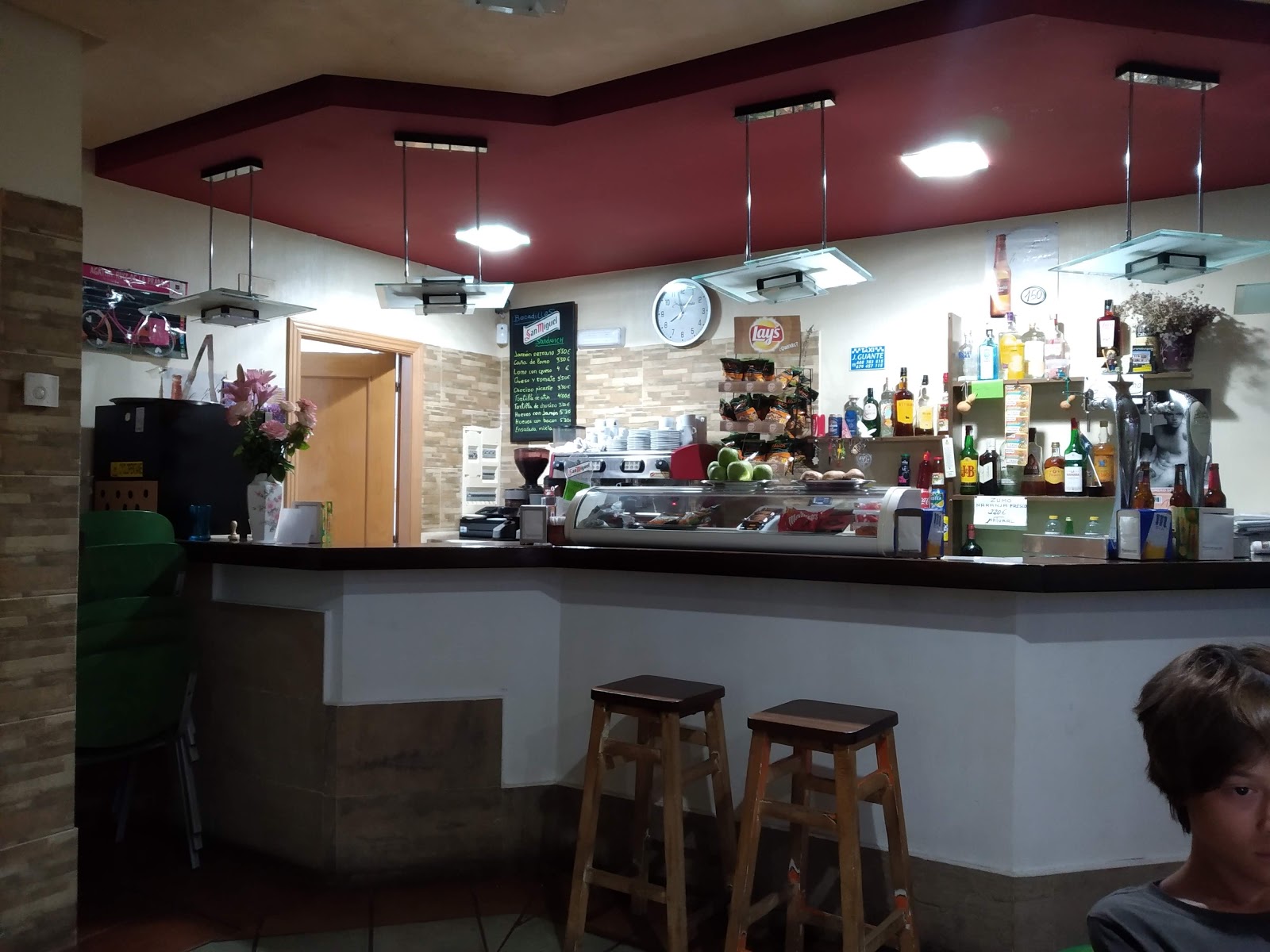 Albergue municipal San Roque photo 16, hostel accommodation in Villambistia on the Camino Frances