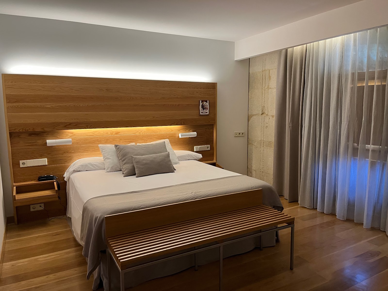 Hotel Real Colegiata San Isidoro photo 2, hotel accommodation in León on the Camino Frances