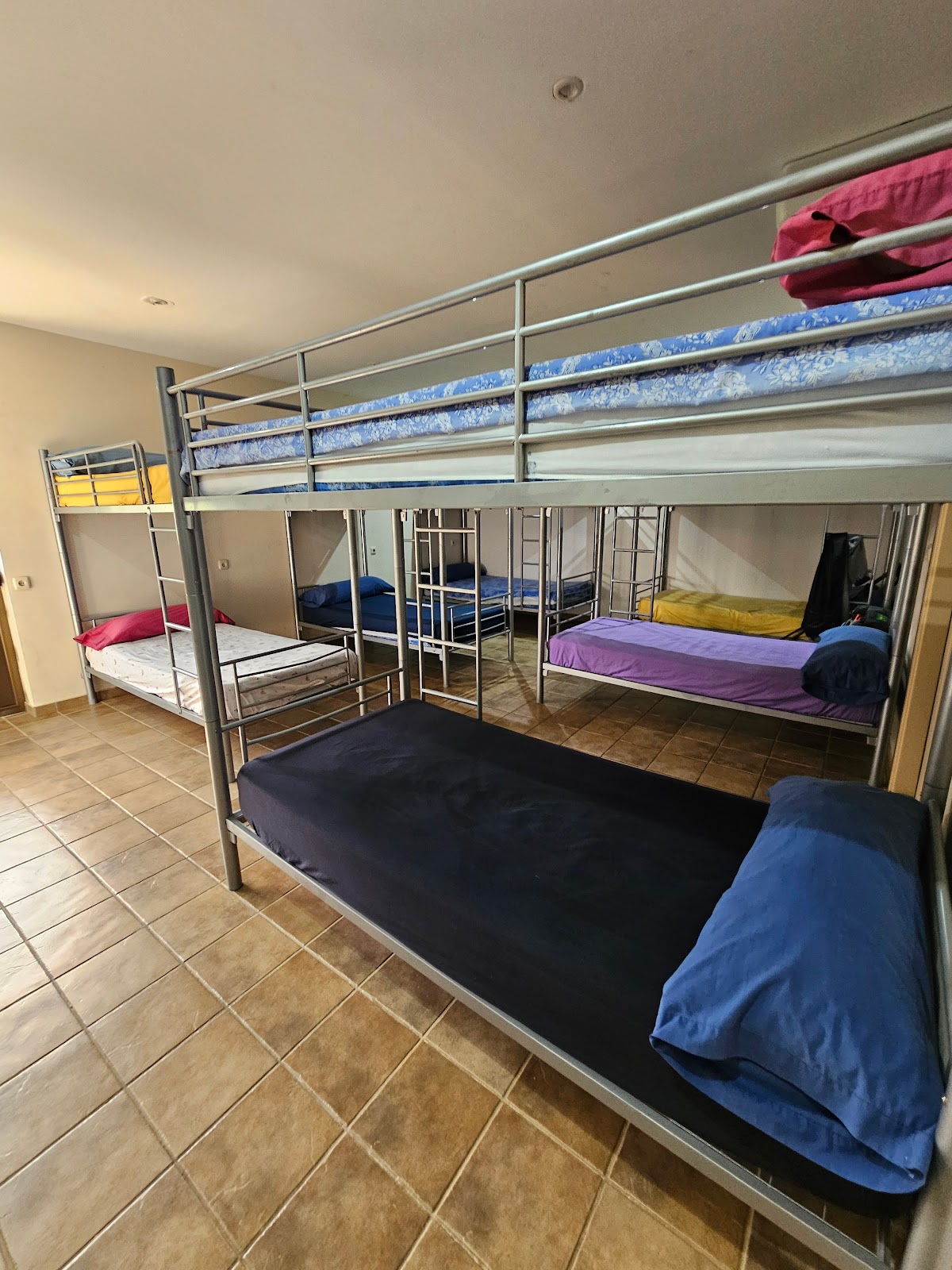 Albergue de Peregrinos de Valcarlos-Luzaide photo 4, albergue accommodation in Valcarlos on the Camino Frances