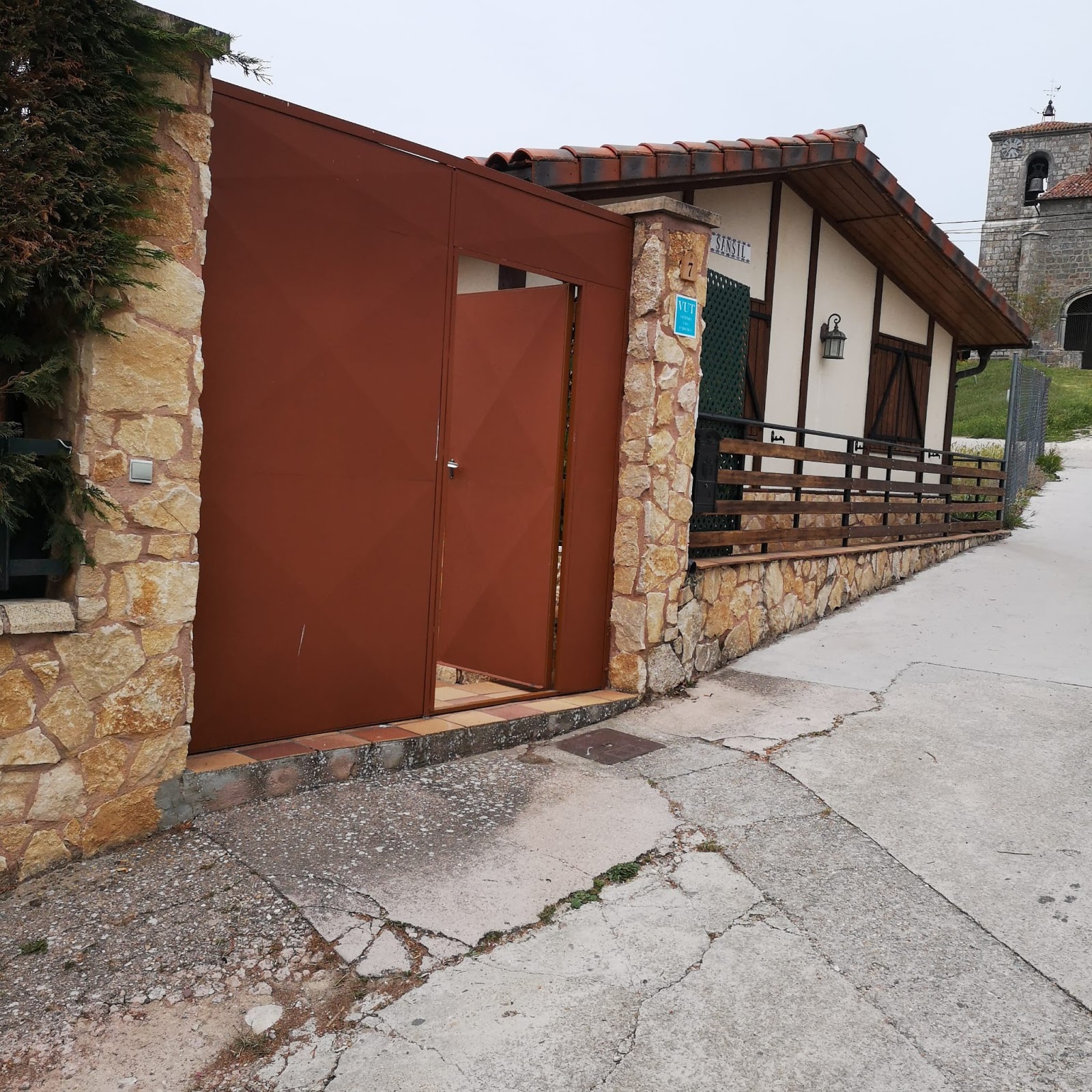 Casa Rural Atapuerca Sansil photo 5, apartment accommodation in Atapuerca on the Camino Frances