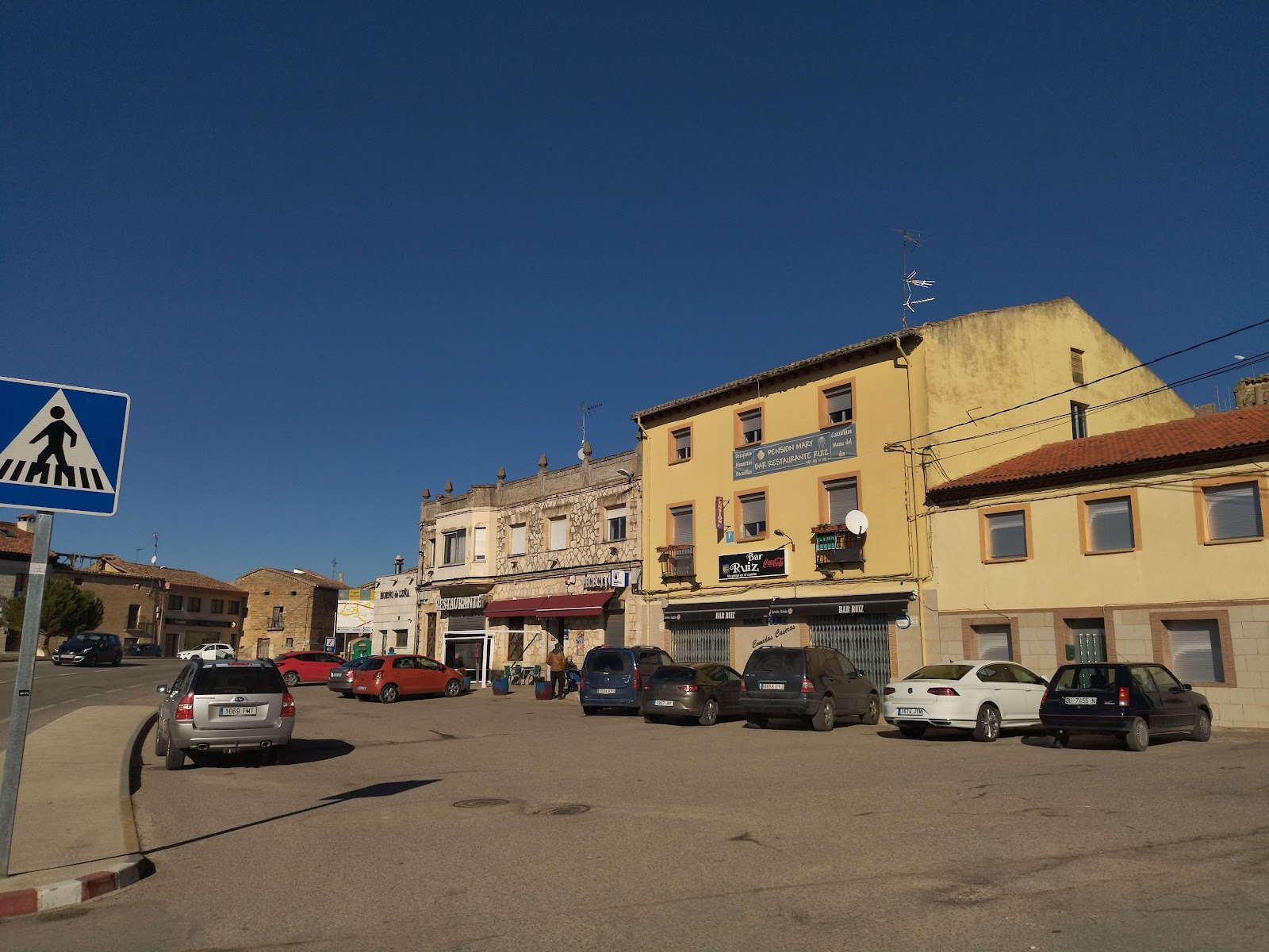 Hostal bar Ruiz, pension accommodation in Tardajos on the Camino Frances