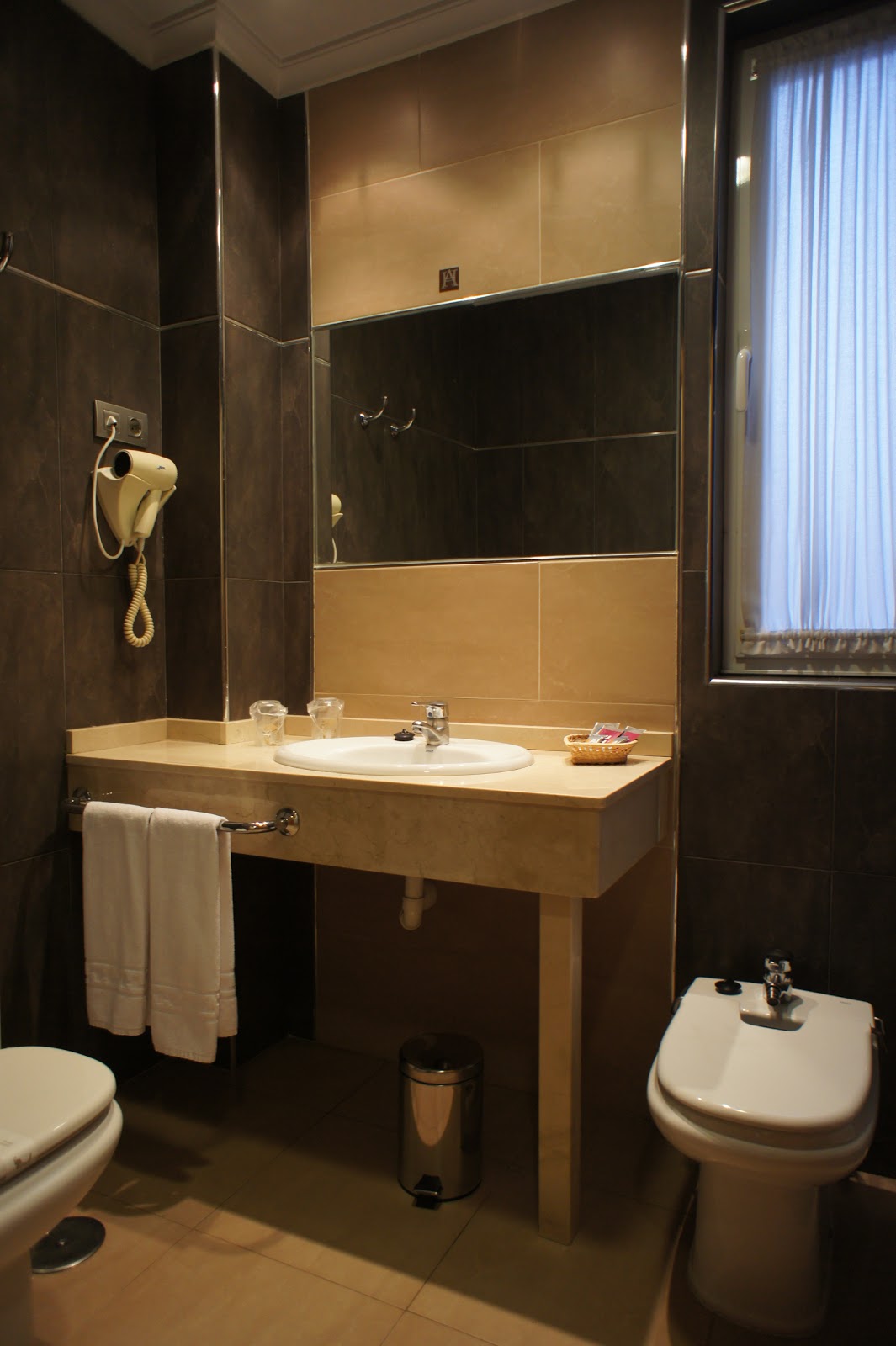 Hotel Alfageme photo 19, hotel accommodation in Trobajo del Camino on the Camino Frances