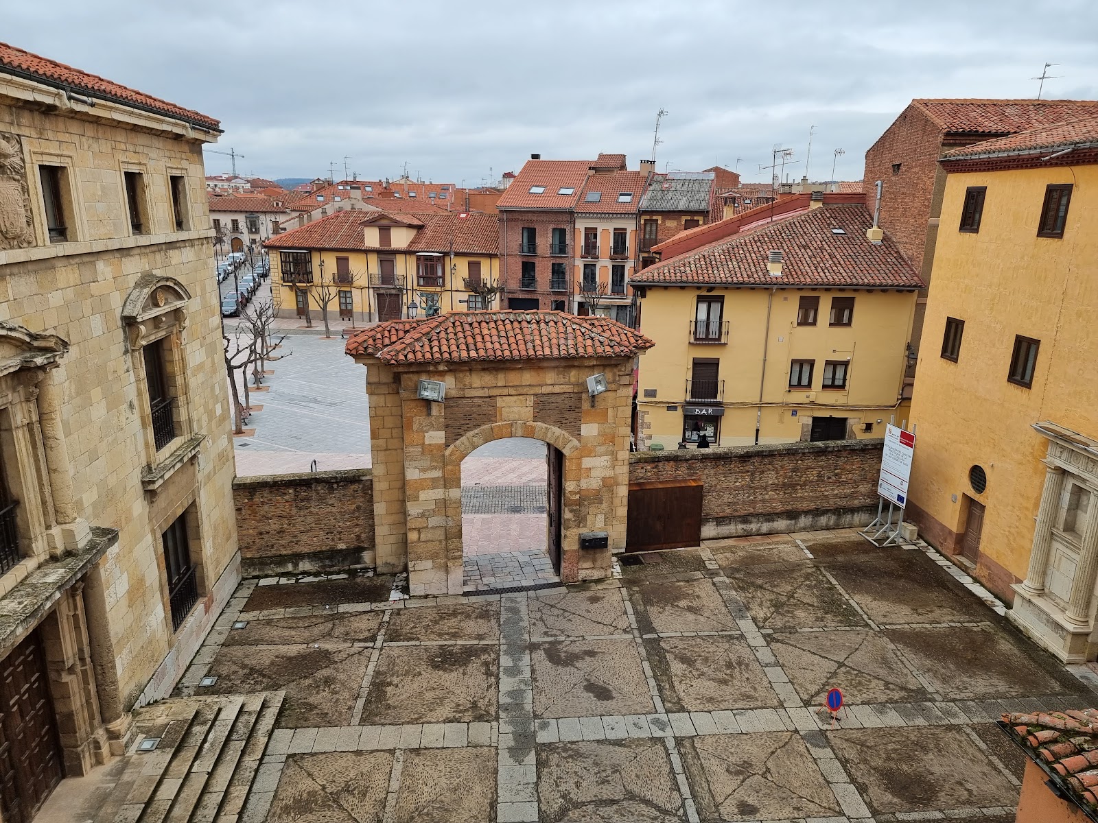Hotel Real Colegiata San Isidoro photo 8, hotel accommodation in León on the Camino Frances