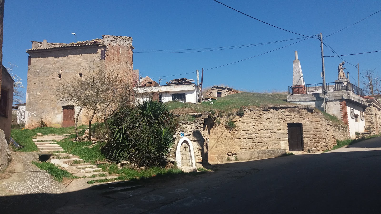 Hostal bar Ruiz photo 8, pension accommodation in Tardajos on the Camino Frances