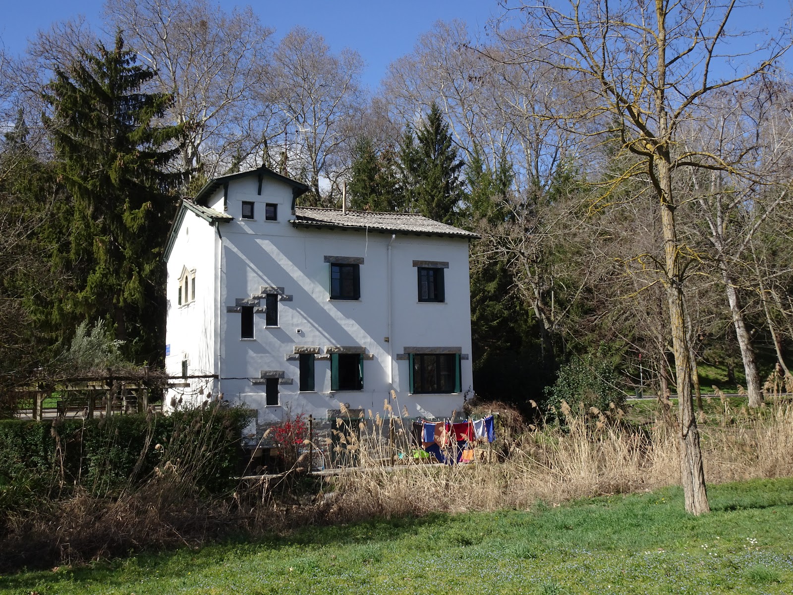 Casa Paderborn photo 5, albergue accommodation in Pamplona on the Camino Frances