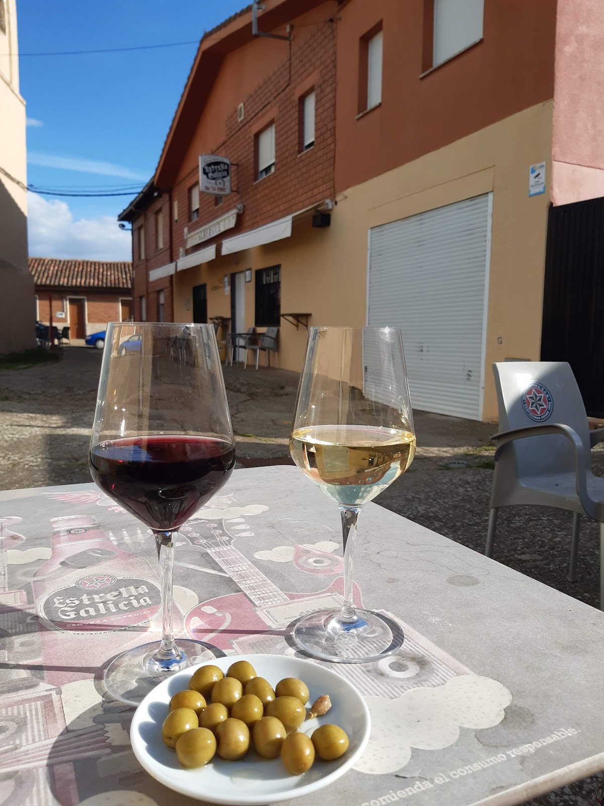 Albergue La Torre photo 9, albergue accommodation in Arcahueja on the Camino Frances