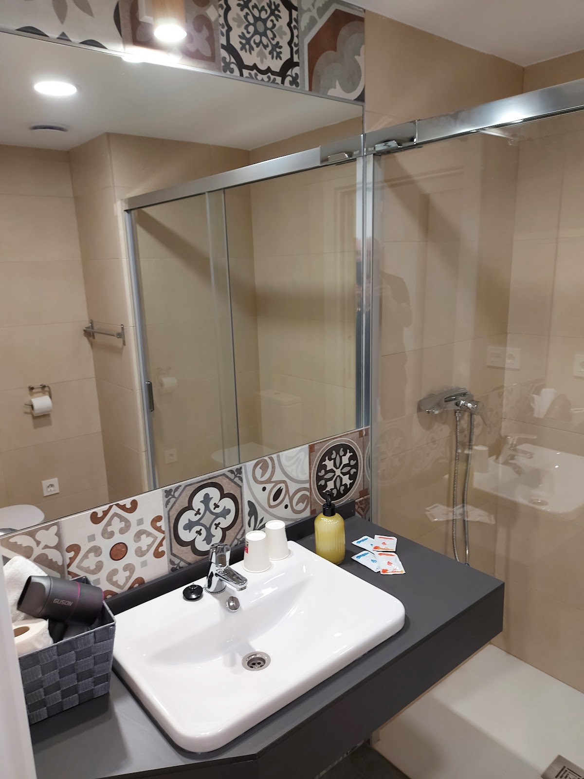 HOTEL - HOSTEL ATUVERA photo 3, hotel accommodation in Santo Domingo de la Calzada on the Camino Frances