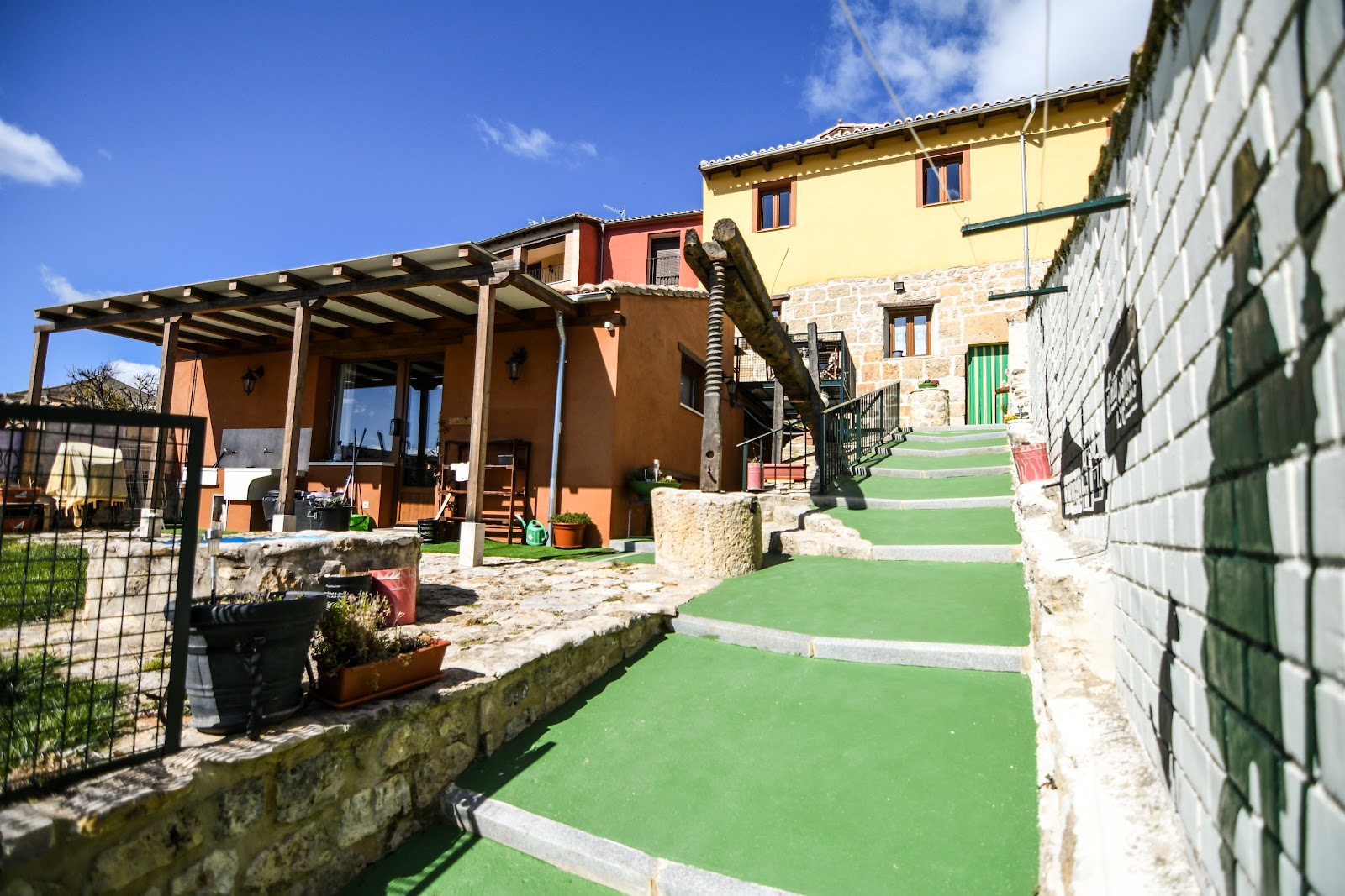 A Cien Leguas, albergue accommodation in Castrojeriz on the Camino Frances