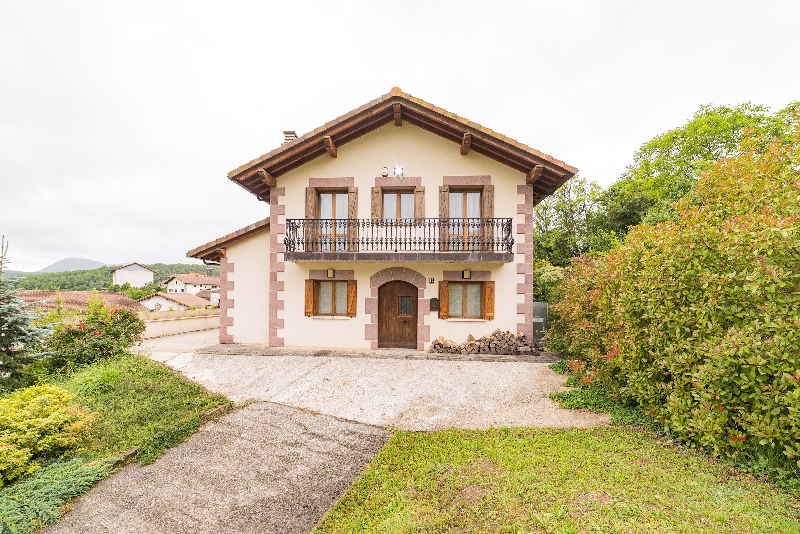 Casas Rurales Gibelea photo 11, villa accommodation in Biskarreta on the Camino Frances