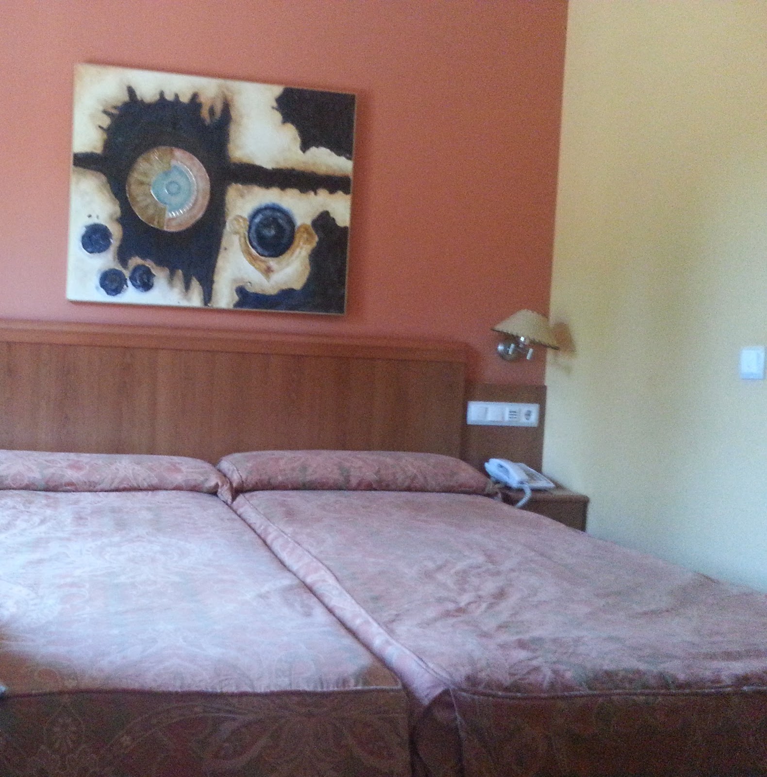 Hostal Quevedo photo 7, pension accommodation in León on the Camino Frances