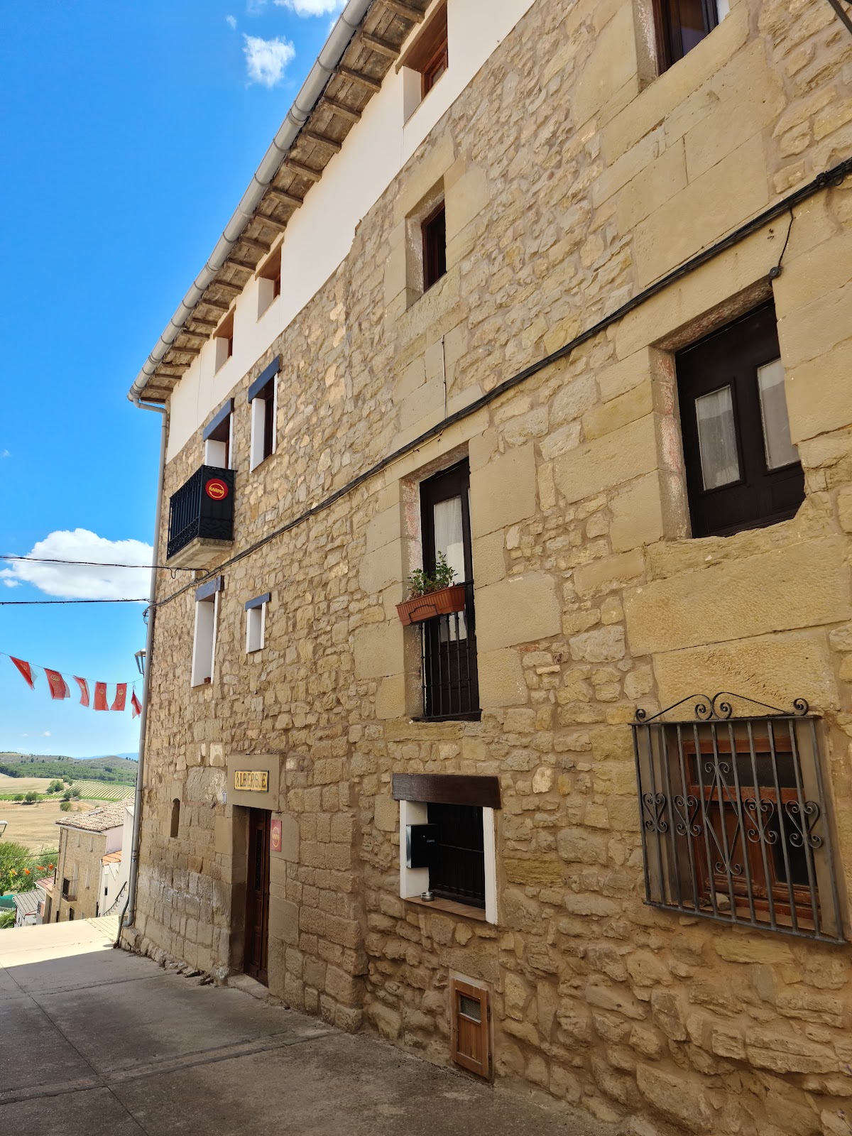 Albergue Karma photo 5, albergue accommodation in Sansol on the Camino Frances