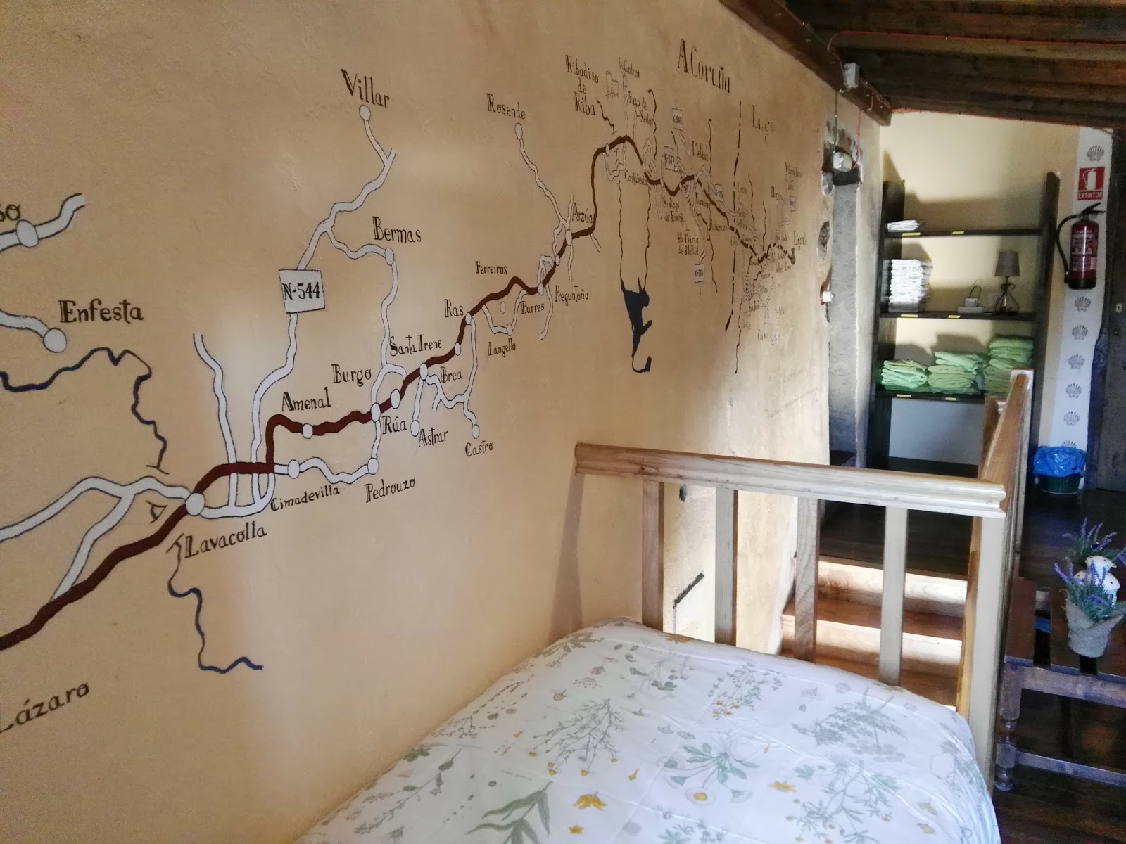 Albergue La Fuente del Peregrino photo 8, albergue accommodation in Ligonde on the Camino Frances