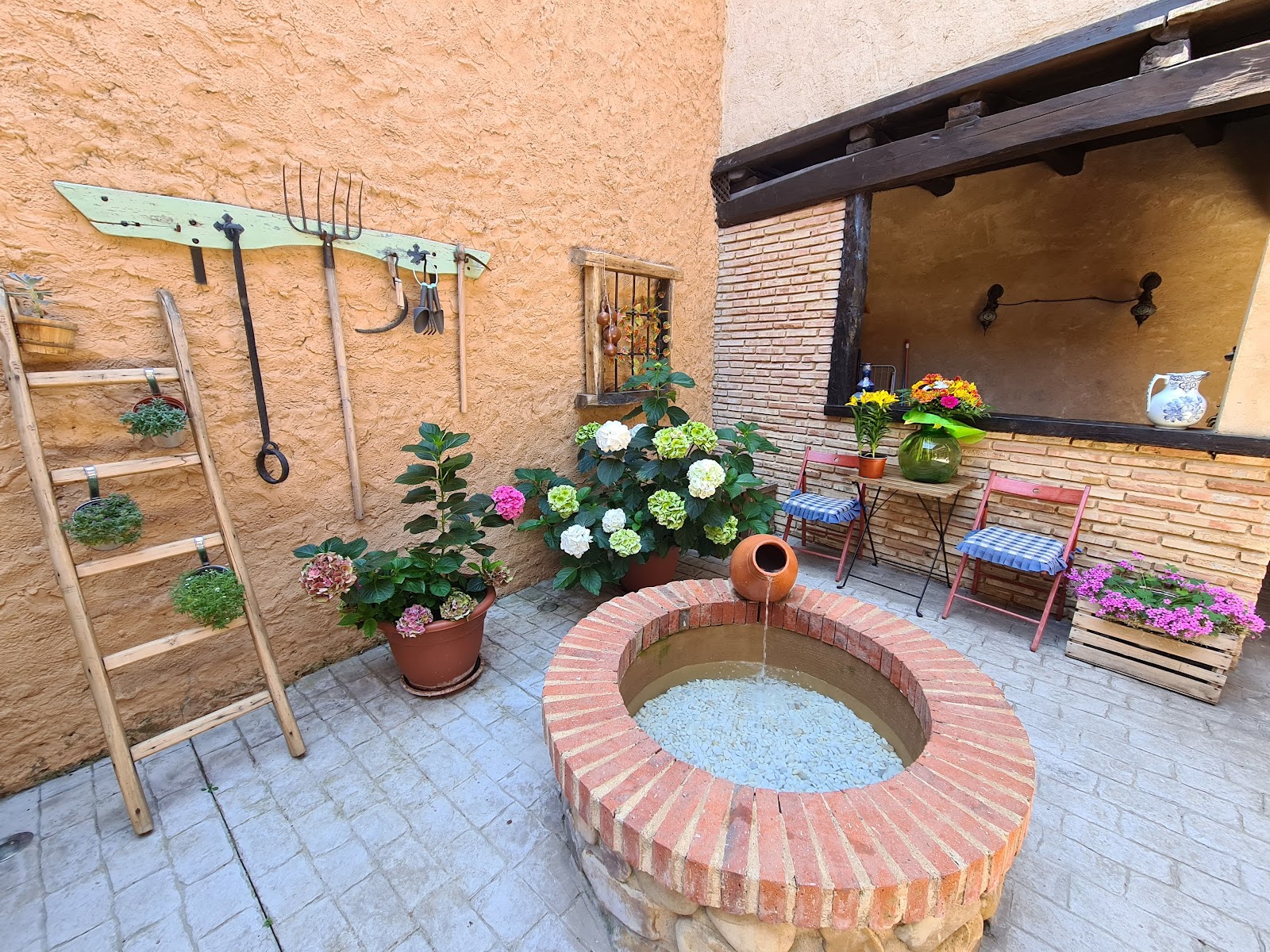 Albergue El Encanto en Villares de Orbigo photo 4, albergue accommodation in Villares de Orbigo on the Camino Frances