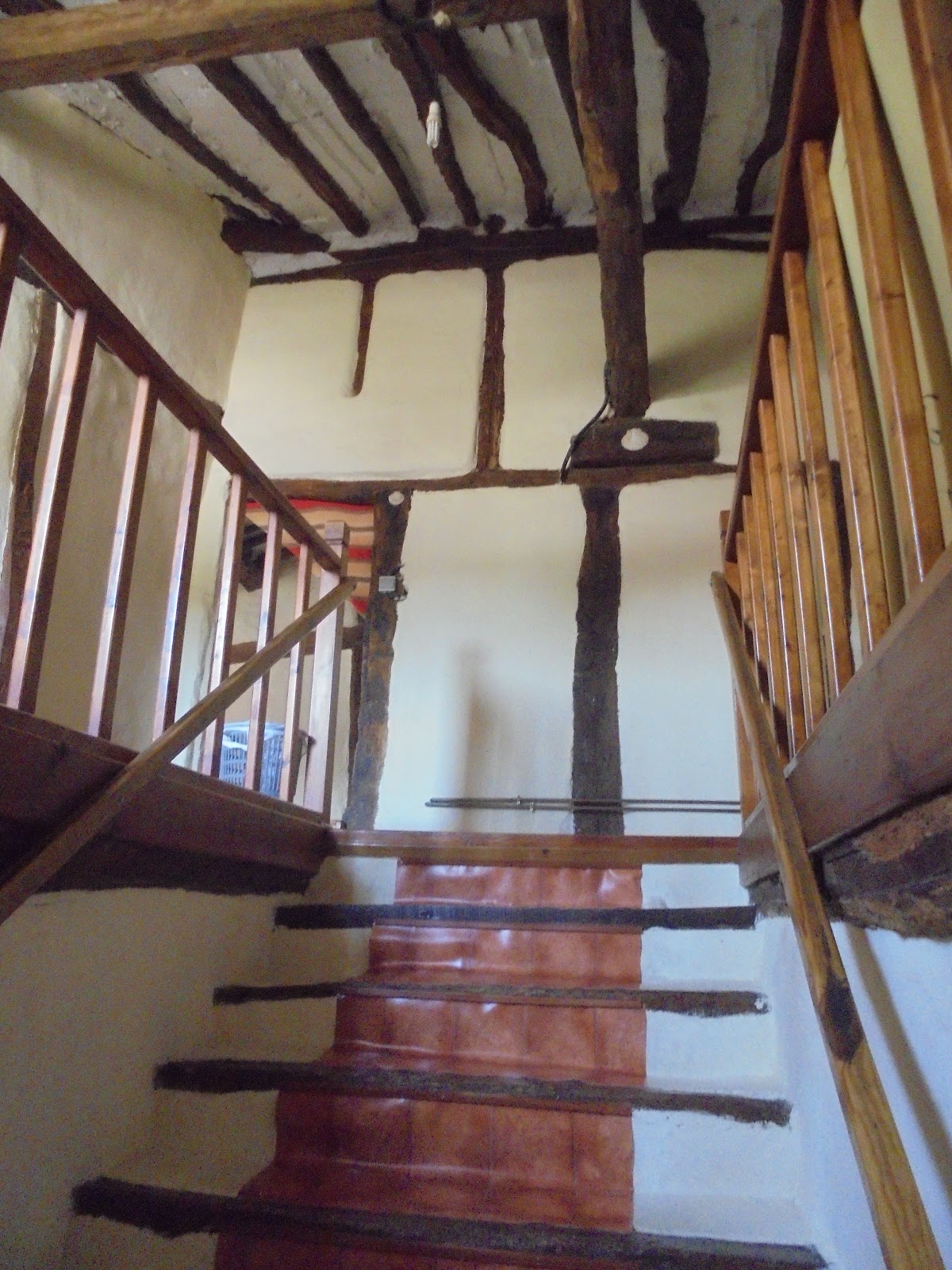 Albergue Parroquial de Peregrinos photo 3, albergue accommodation in Tosantos on the Camino Frances