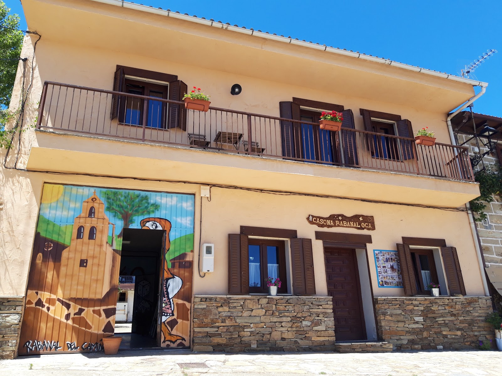 CASONA RABANAL- OCA, pension accommodation in Rabanal del Camino on the Camino Frances