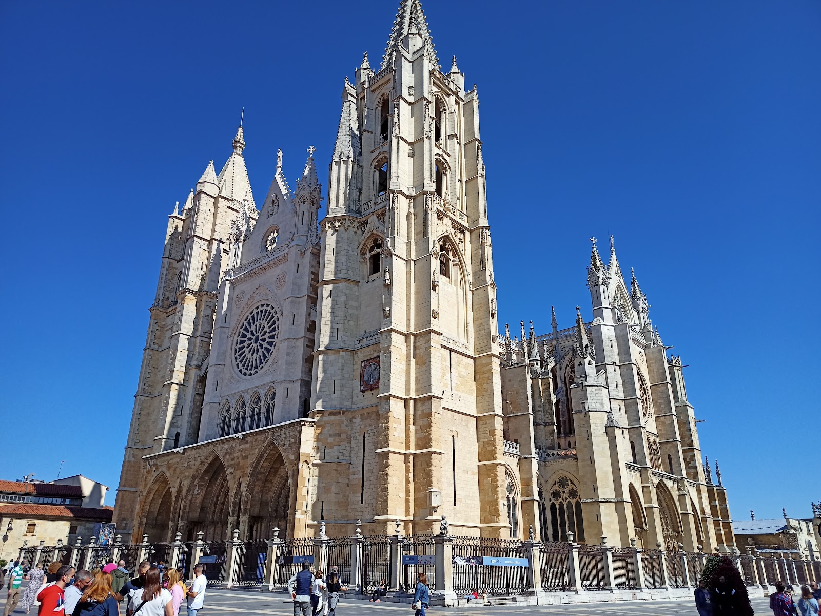 Check-in León, albergue accommodation in León on the Camino Frances