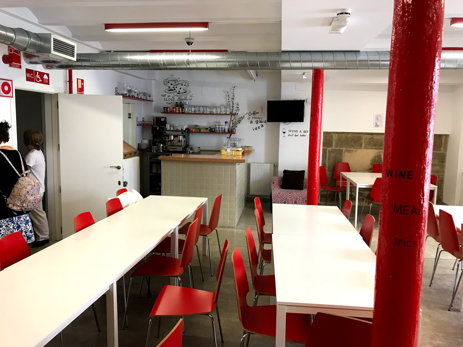 Albergue Santiago Apostol photo 15, hostel accommodation in Logroño on the Camino Frances